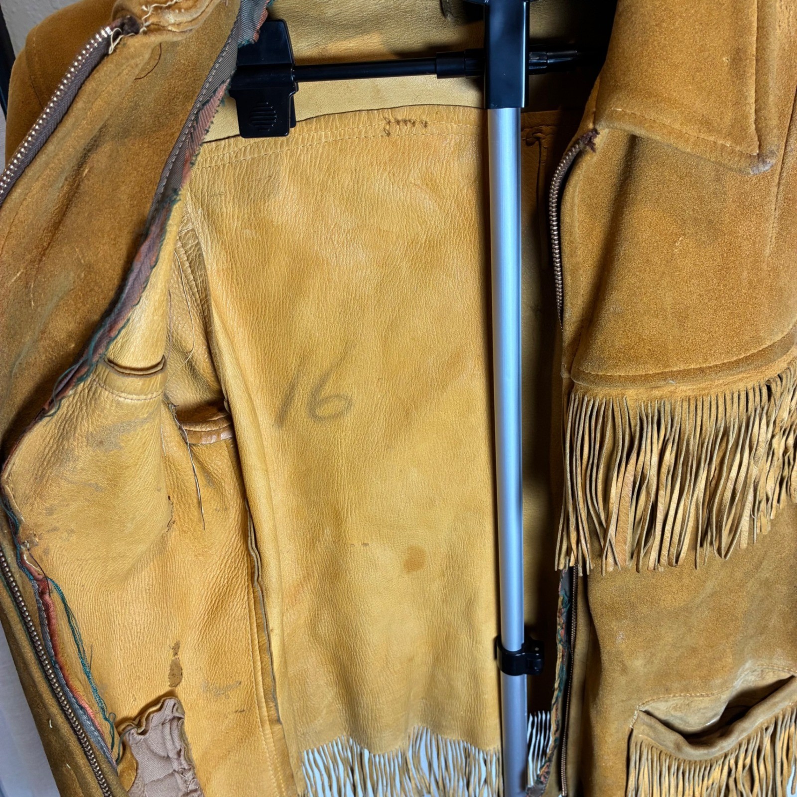 True Vintage 1940s 50s Western Buckskin Fringe Jacket Conmar rectangular zip
