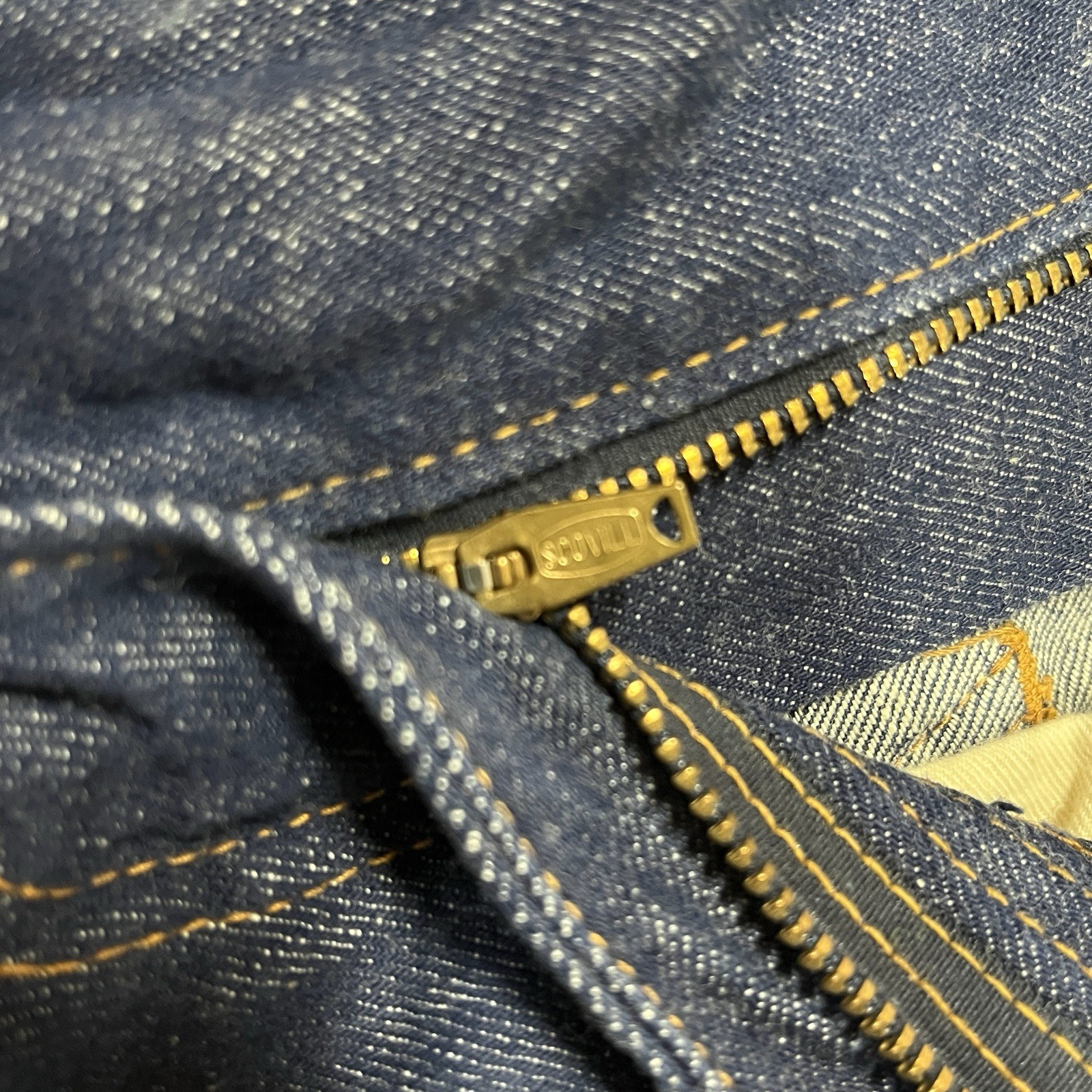 Vintage Levis For Gals 60s 70s Big E Jeans 24×28 Blue Denim High Rise Straight