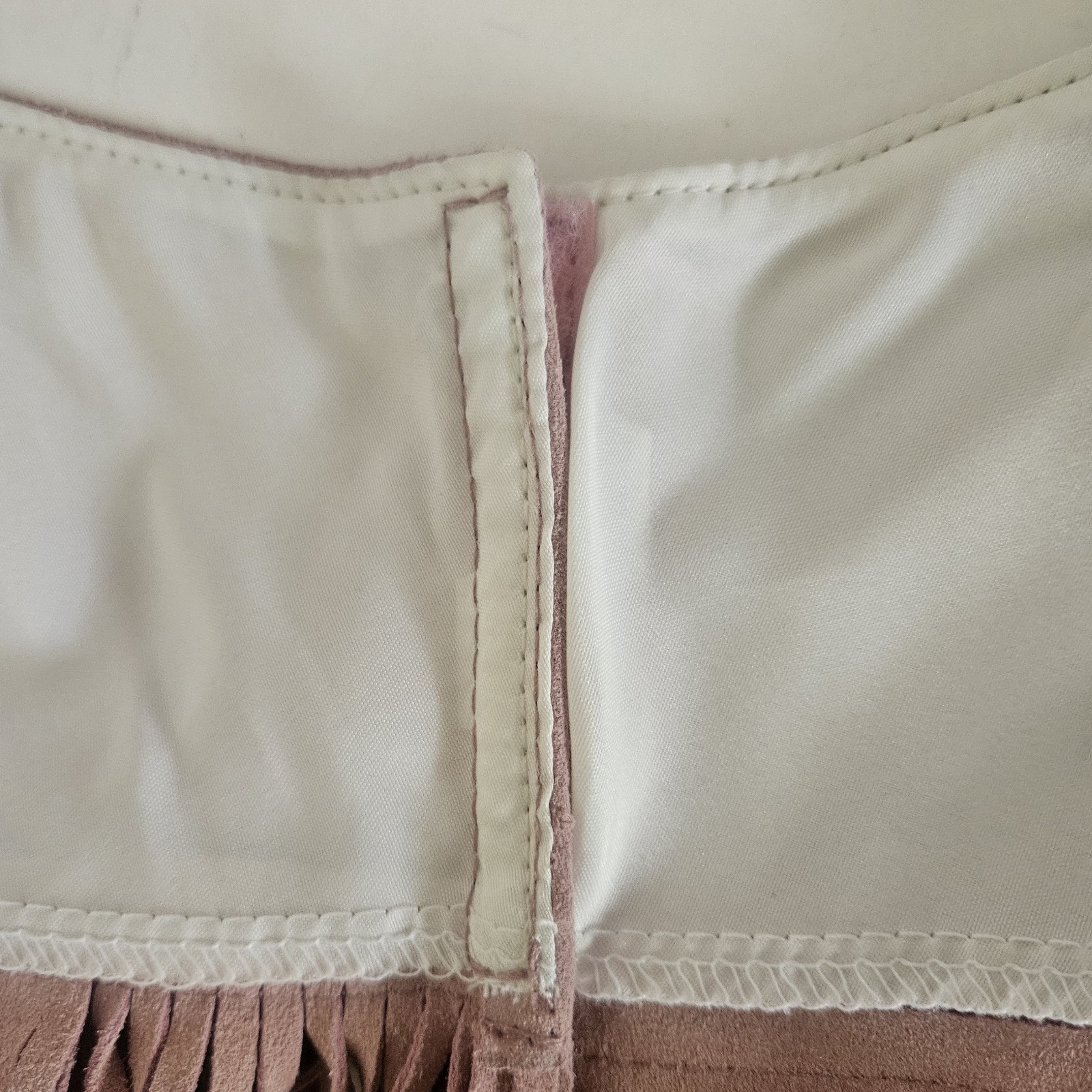 VTG Pioneer Wear Blush Pink Suede Leather Fringe Capelet Shaw Festive Wear USA