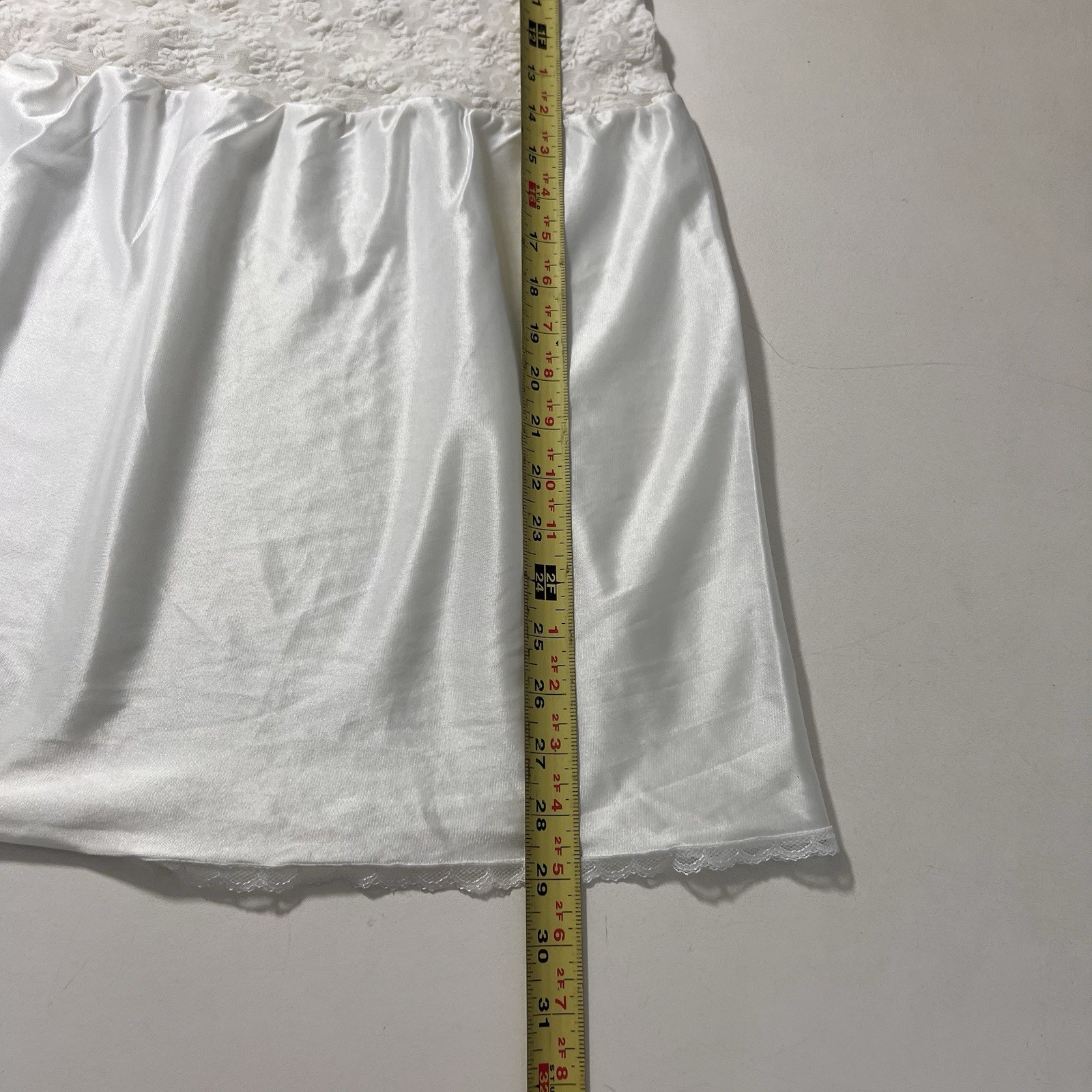 Vintage Basic Image Lace Mini Slip Dress Size M White V Neck Romantic