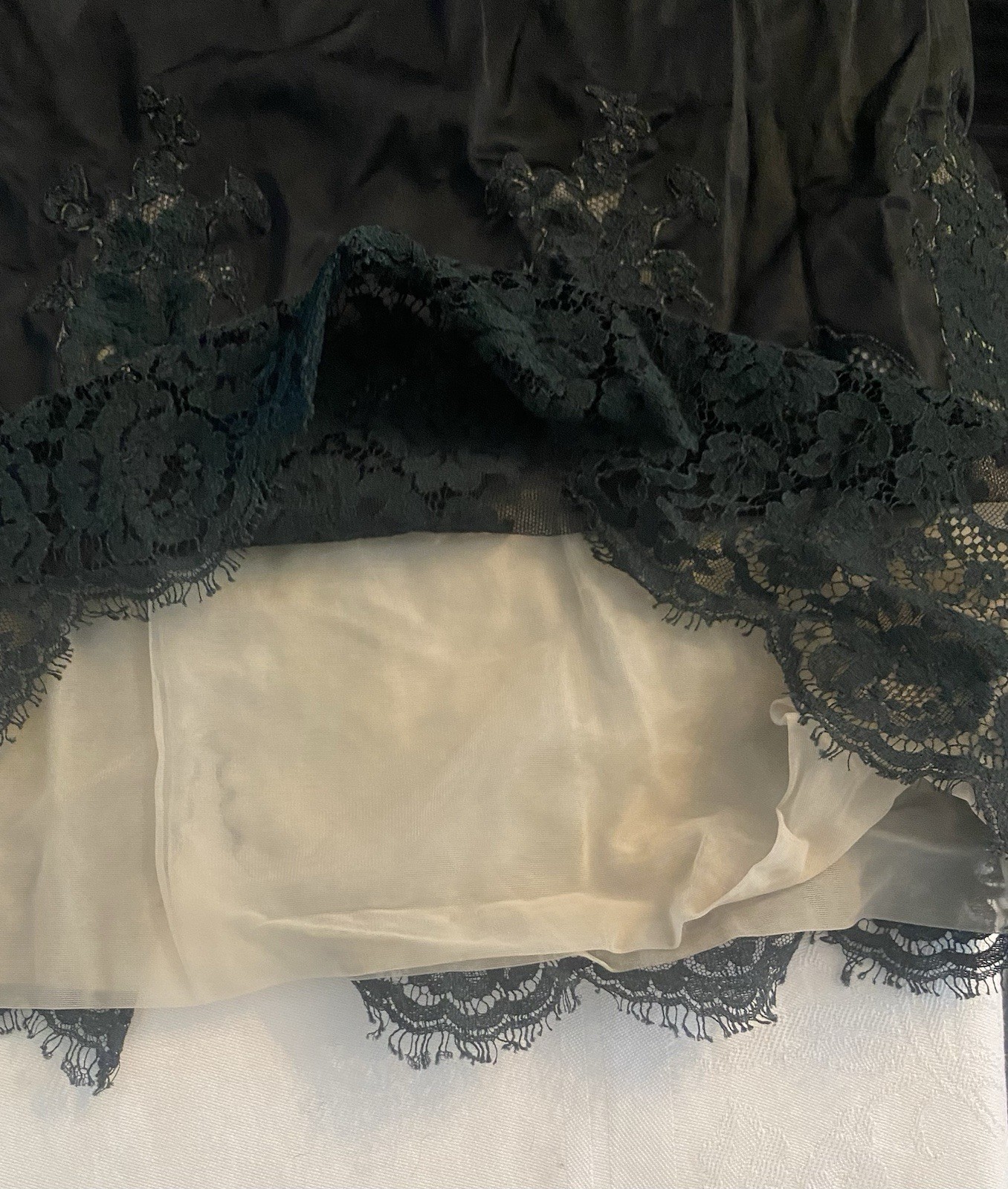 Vintage 50s ODETTE BARSA Embroidered Lace Black Nylon Half Slip Size M 19”L