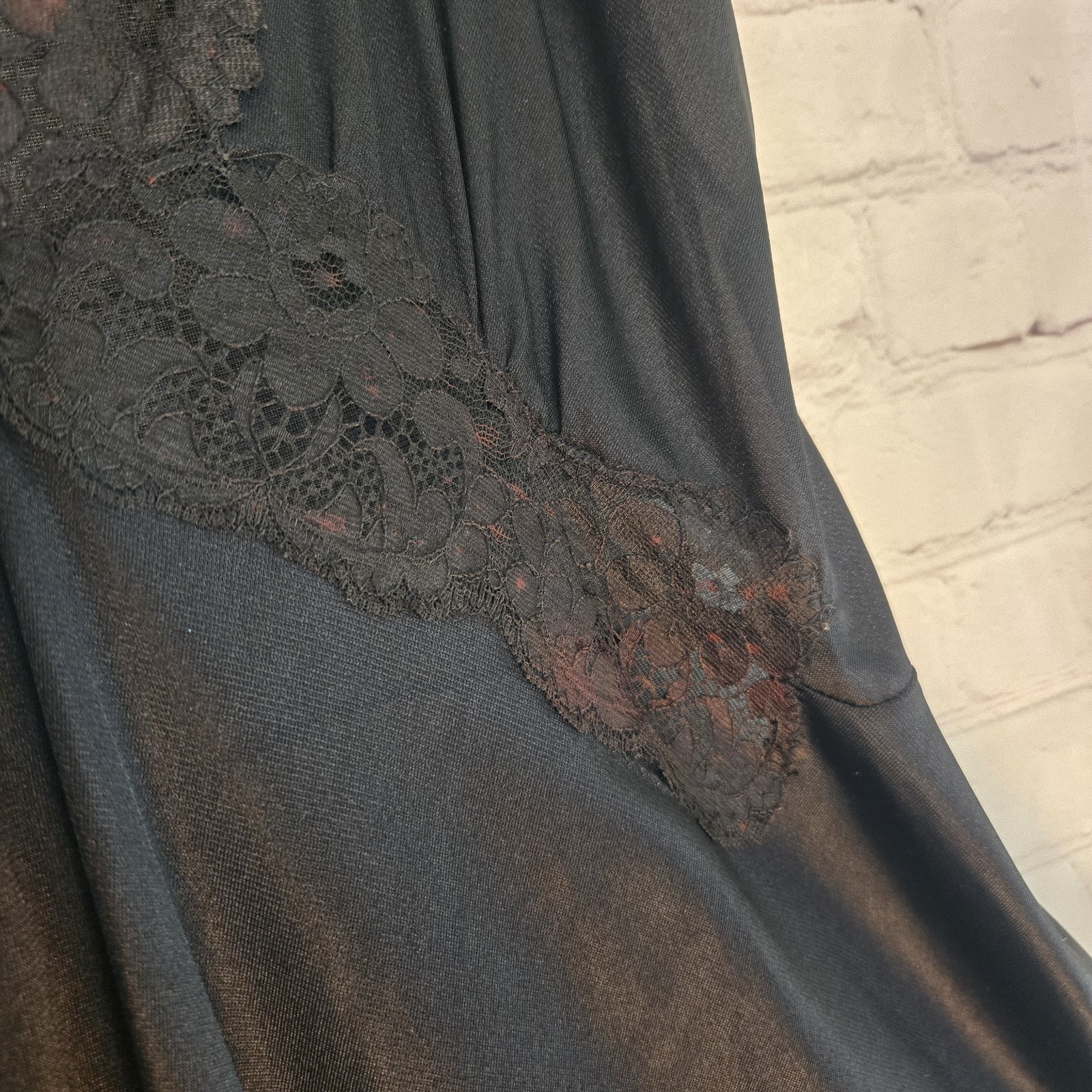 Vintage Made In Canada LovLee Full Sweep Black Lace Bodice Maxi Nightgown Medium