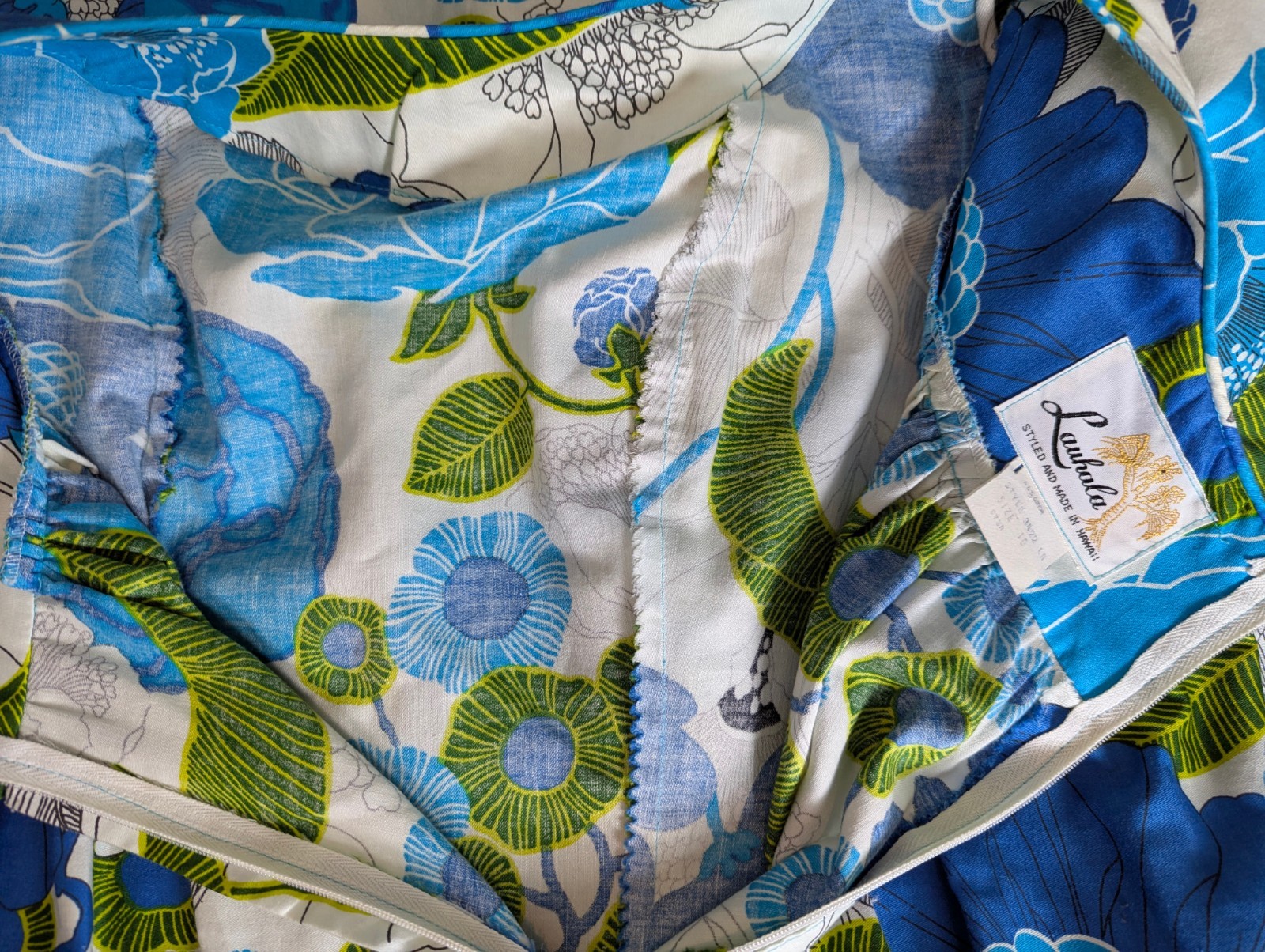 Vintage Lauhala 1970s Hawaiian MuuMuu Aloha Dress Ankle Maxi Sz 10 Blue Train