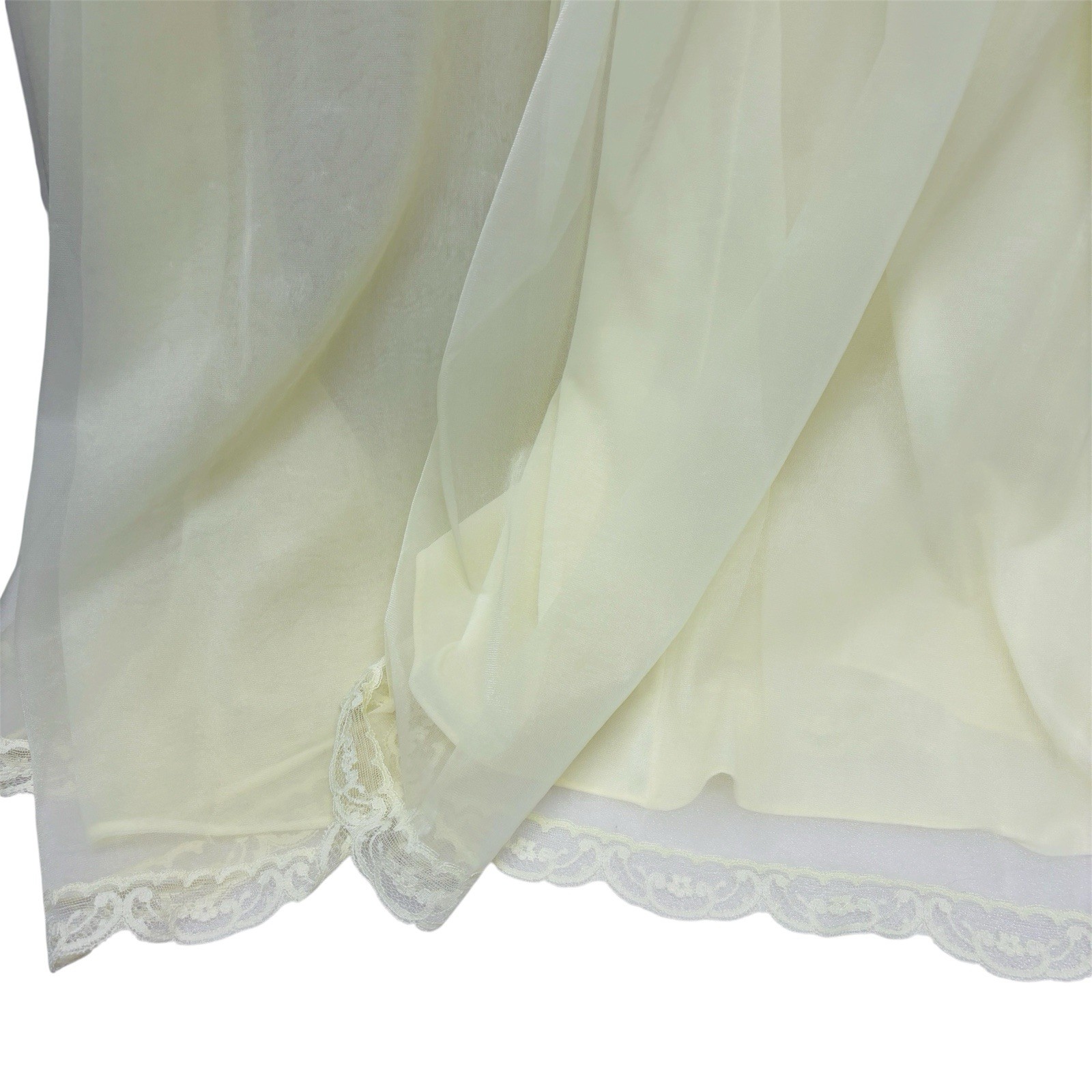 VTG Shadowline Bridal SILKY Peignoir Lace Trim Embroidered Nylon Robe Nightgown
