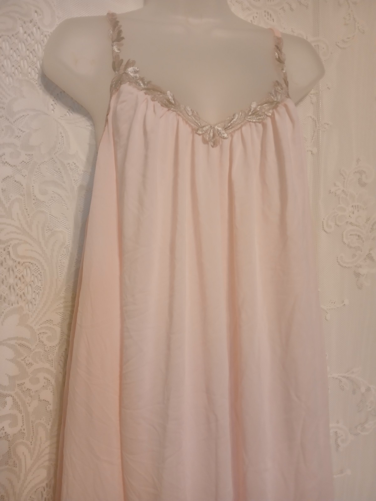 Vintage Shadowline Pink Soft Silky Nylon Floral Lace Nightgown Lingerie 3XL EUC