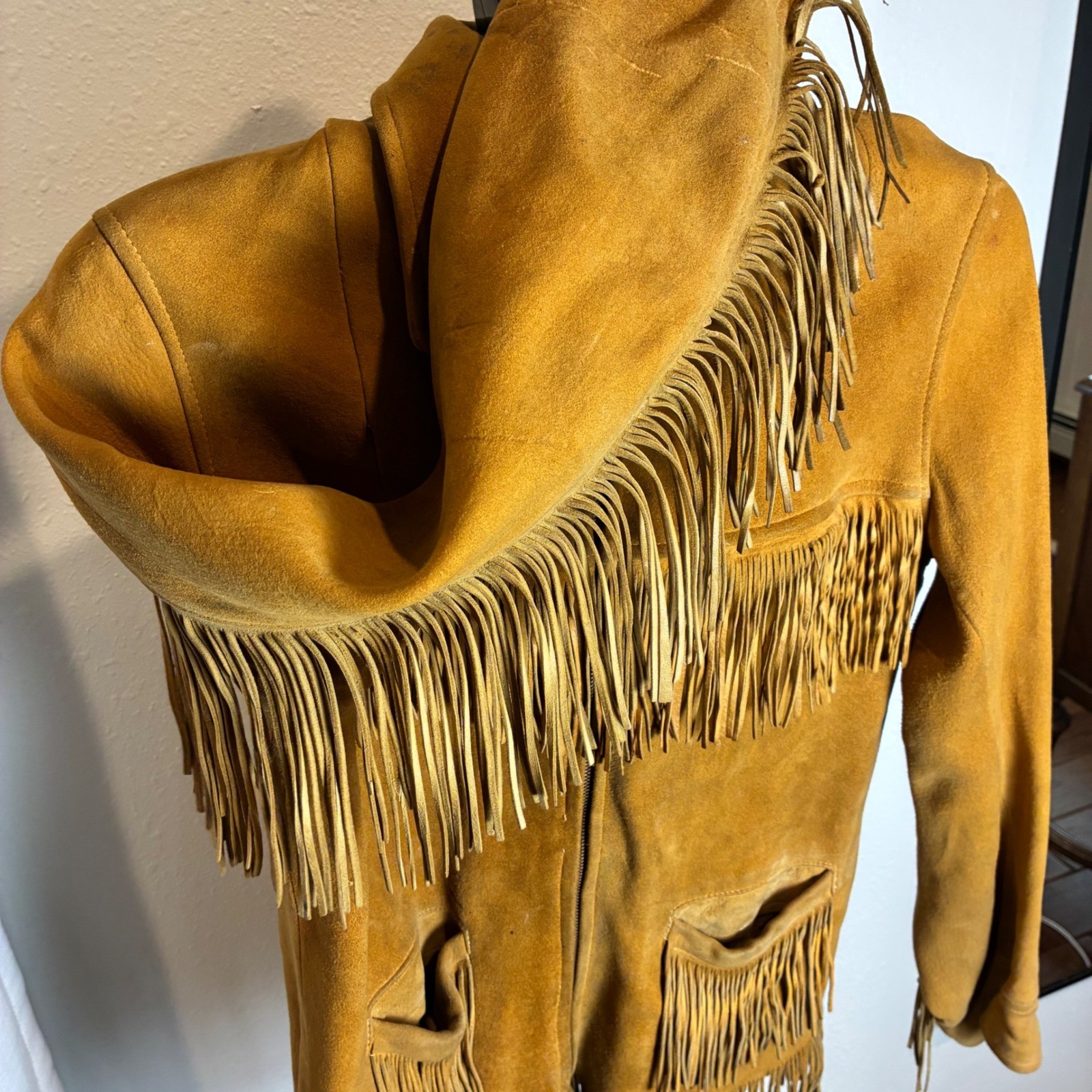 True Vintage 1940s 50s Western Buckskin Fringe Jacket Conmar rectangular zip