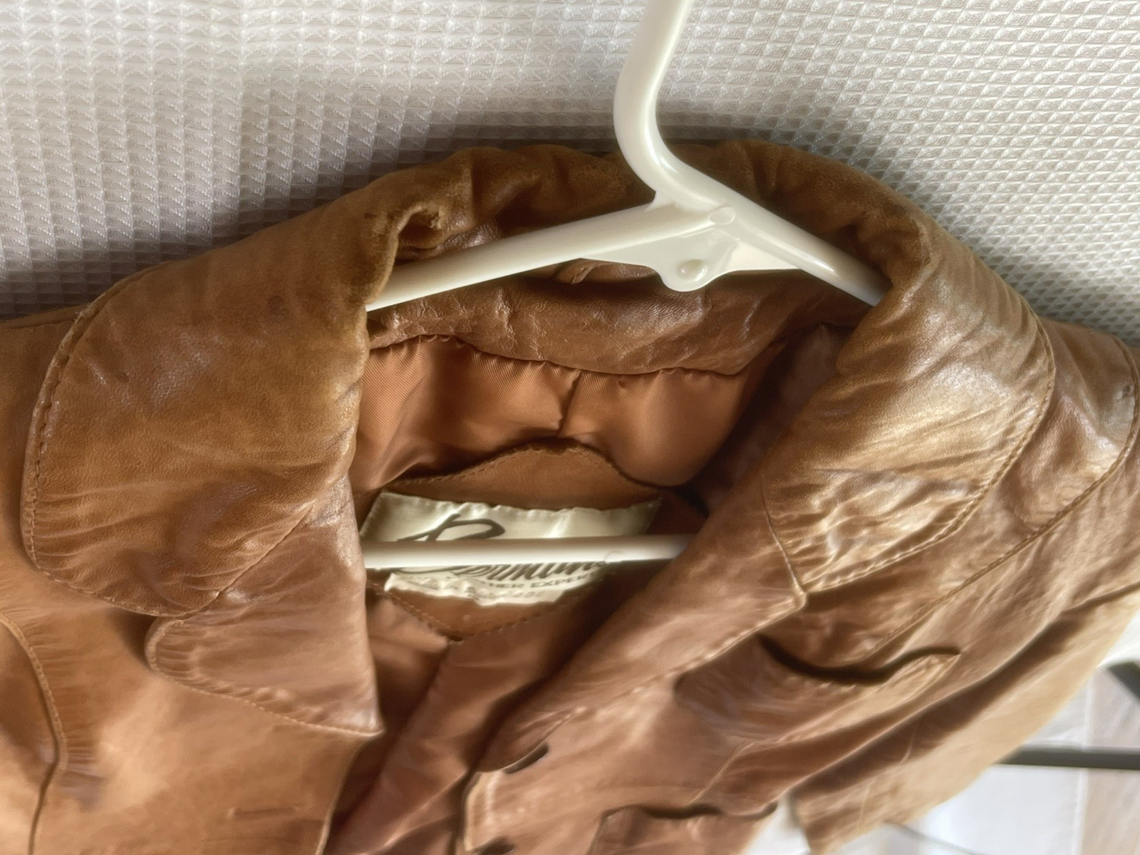 Vintage Bermans Women’s Lambskin Leather Jacket Blazer Sz 10 Brown