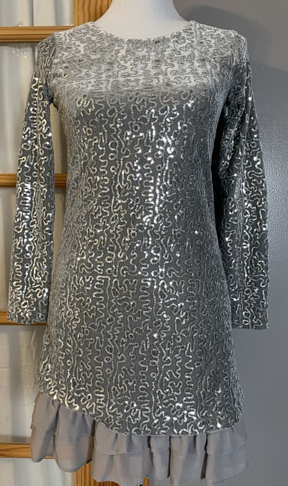 Vtg 80s Sequined Velvet Dress Sz S Glittery Gray Ruffles Long Sleeve Classic USA