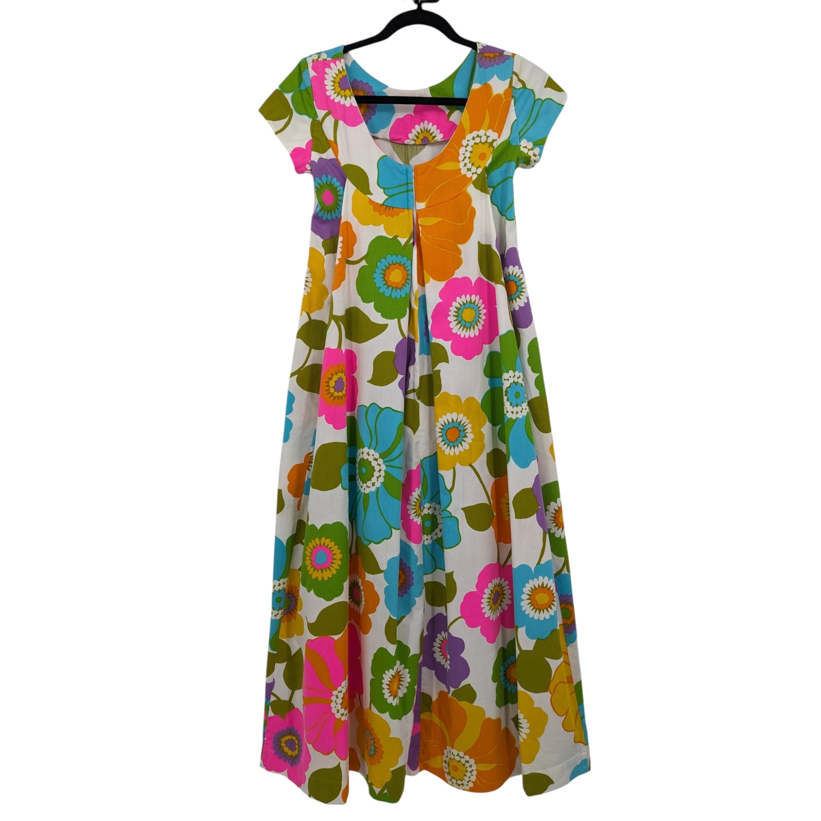 Vintage 1970’s WALTAH CLARKE’S Hawaiian Floral Waterfall Hostess Gown Maxi Dress