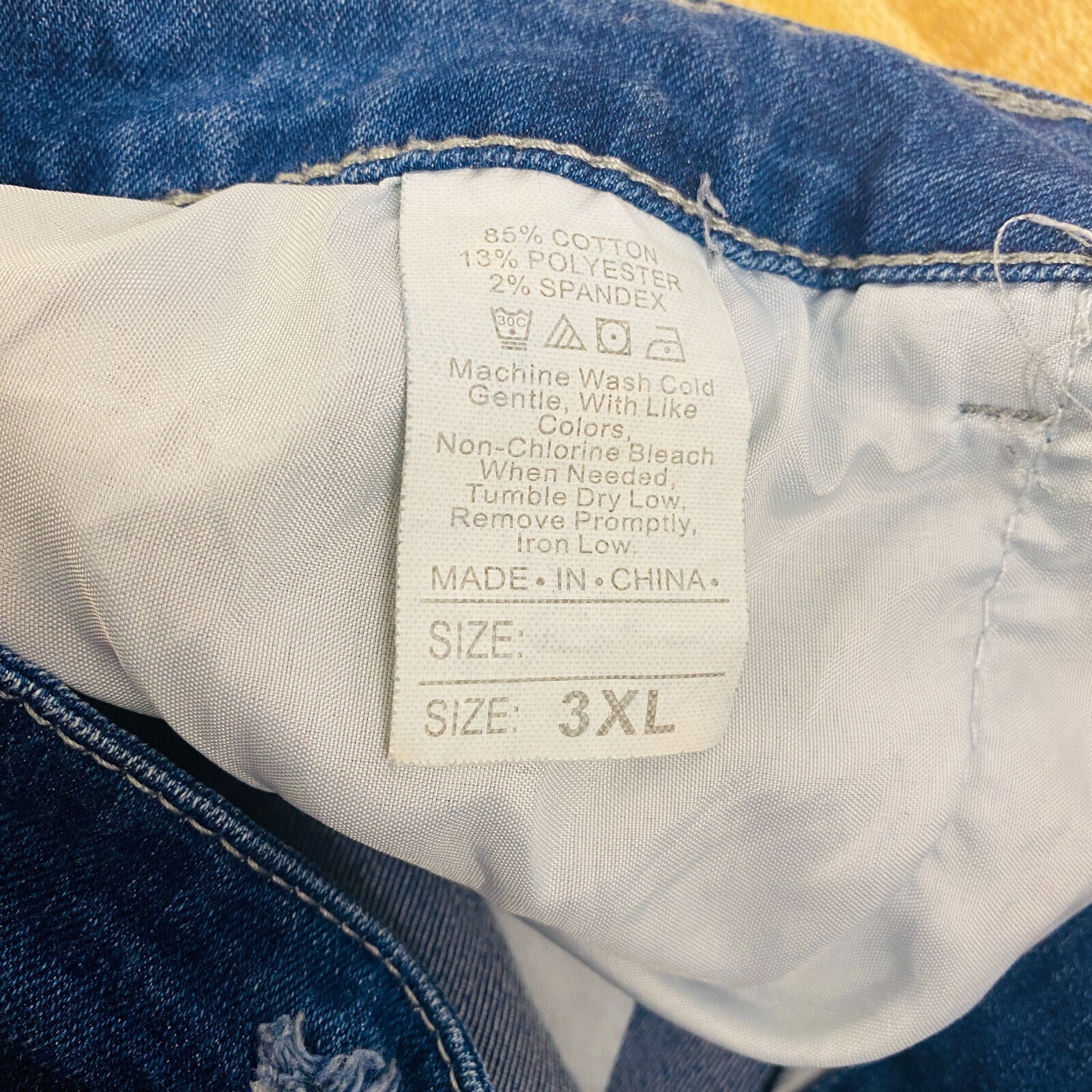 Women’s 3XL Jeans 60s 70s Hippie Festival Thrashed Distressed Flared Ripped