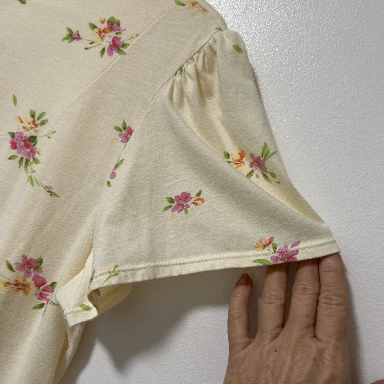 Simply Basic Nightgown Size Large Prairie Granny Pale Yellow Feminine Ruffle