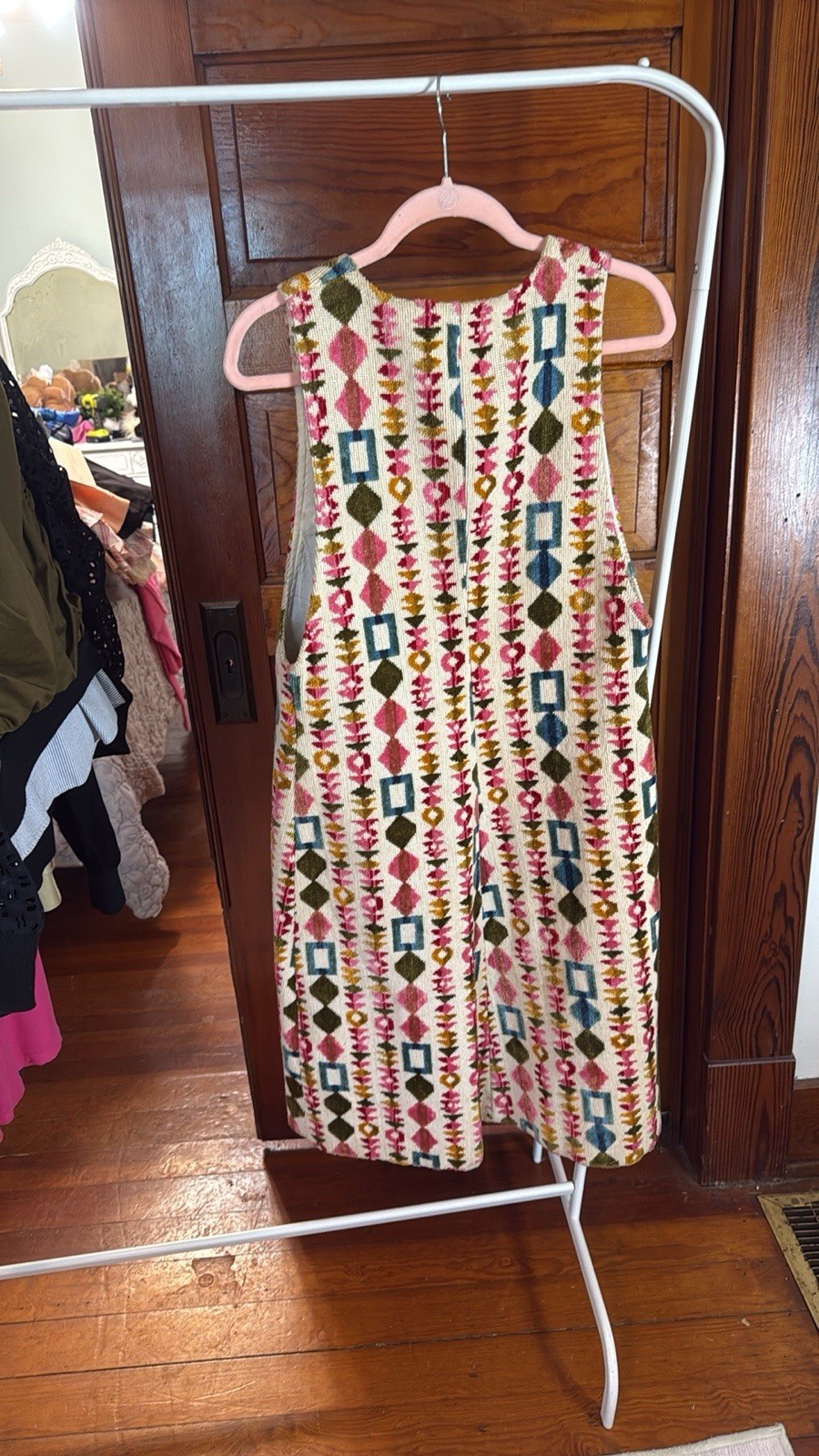 Harzfeld’s Patterned Lined Button Vest Size 18 Cream Pink Blue Green Yellow