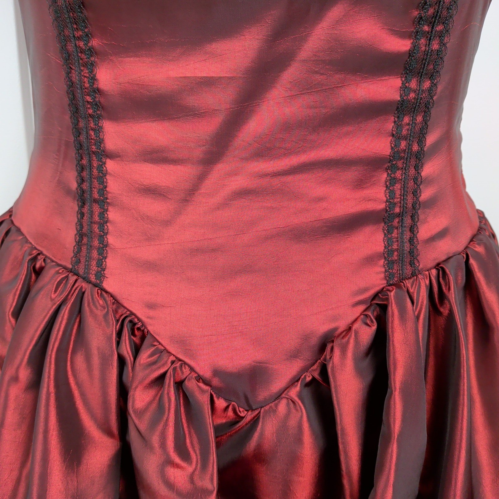 Red Victorian Goth Renaissance Lace Up Corset Dress Puff Sleeve Black Lace Trim