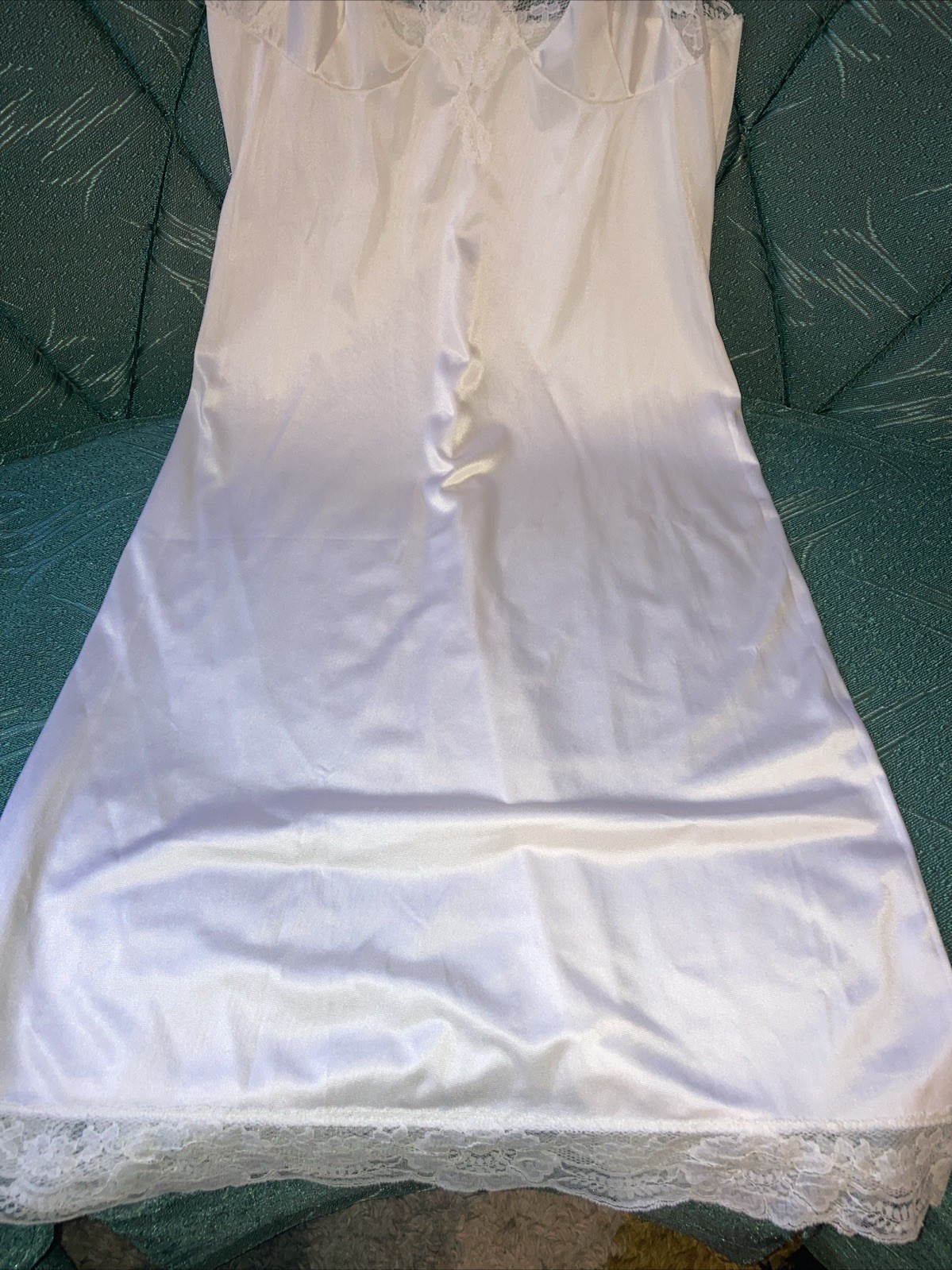 Vintage Kayser White Full Slip Size 34 T Tall White lace Trim Small