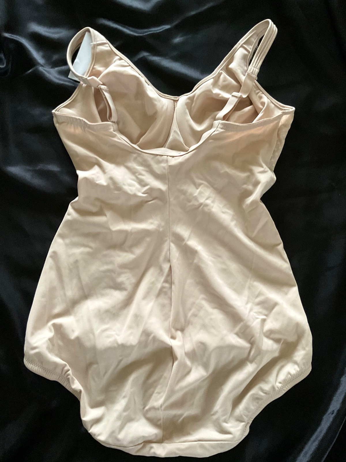 BALI All in One Girdle ShapeWear Stretch Bodysuit Size 36D NWT