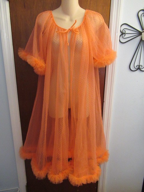 VTG Flirty Sheer Apricot Ruffle Trim Nylon Robe S
