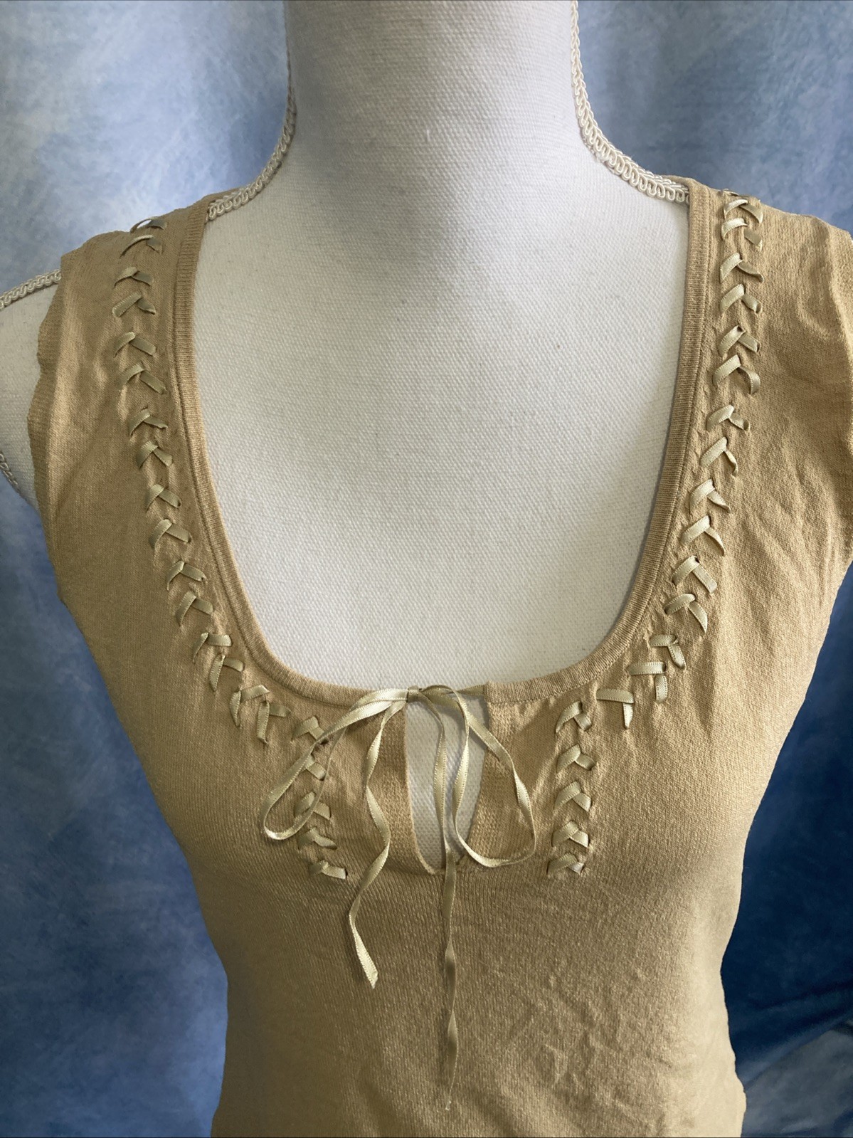 Vtg 2000s Max Studio Y2K Tan Lace-Up Ribbon Tank Top Rayon Nylon Blend Med GUC