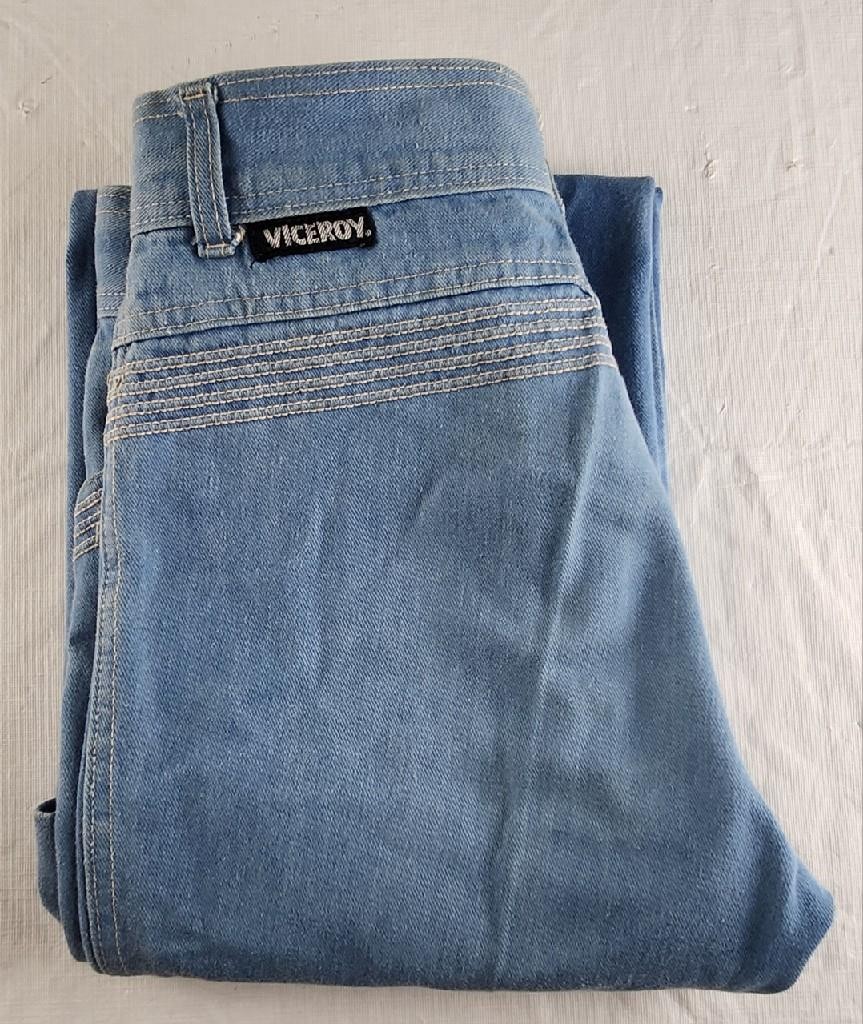 Vintage Viceroy Jeans Size 31 L – About 31″ Long with 30″ Waist