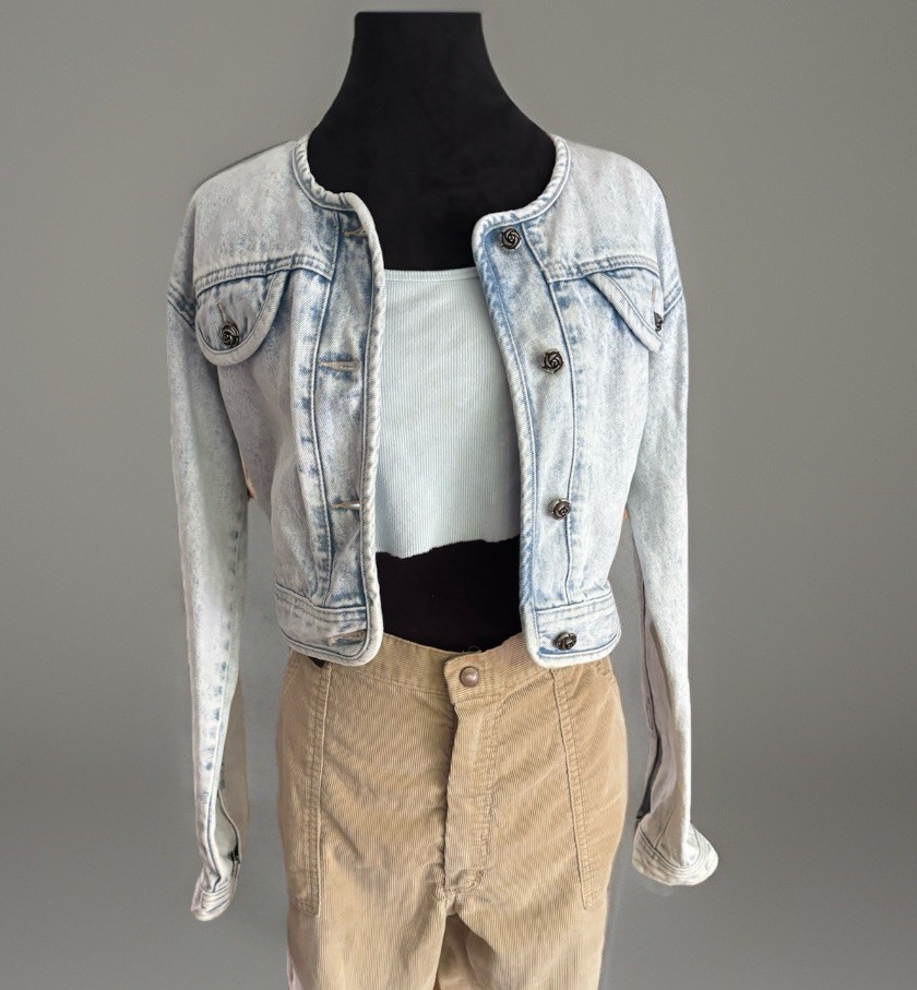 VTG 80s Glam LA Gear Cropped 2 Sided Buttons Collarless Denim Jacket.s/m