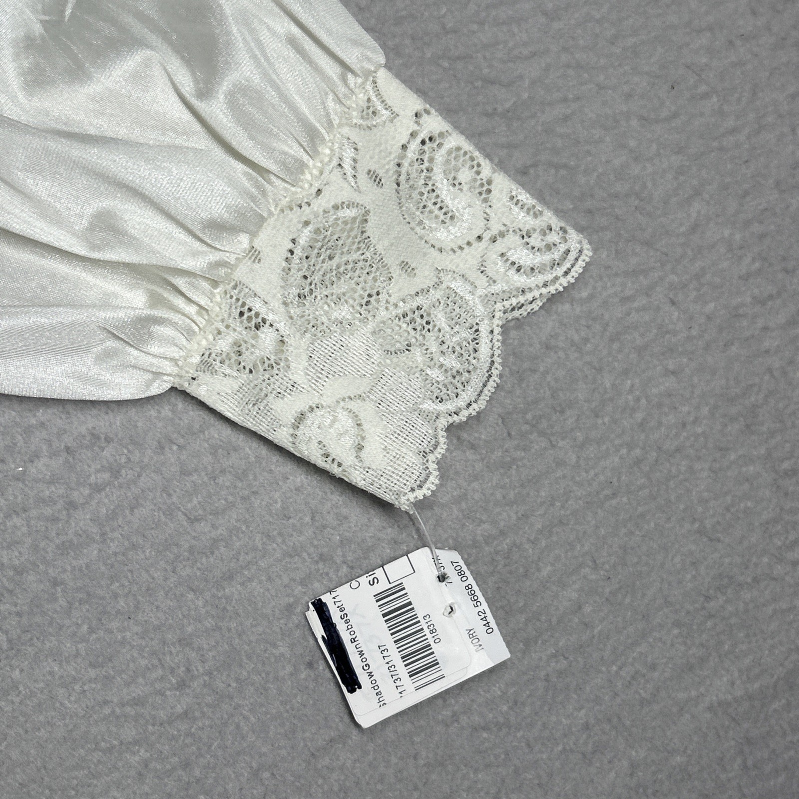 Shadowline Nightgown Lace Bodice Maxi Women’s S Longsleeve 55” Long White