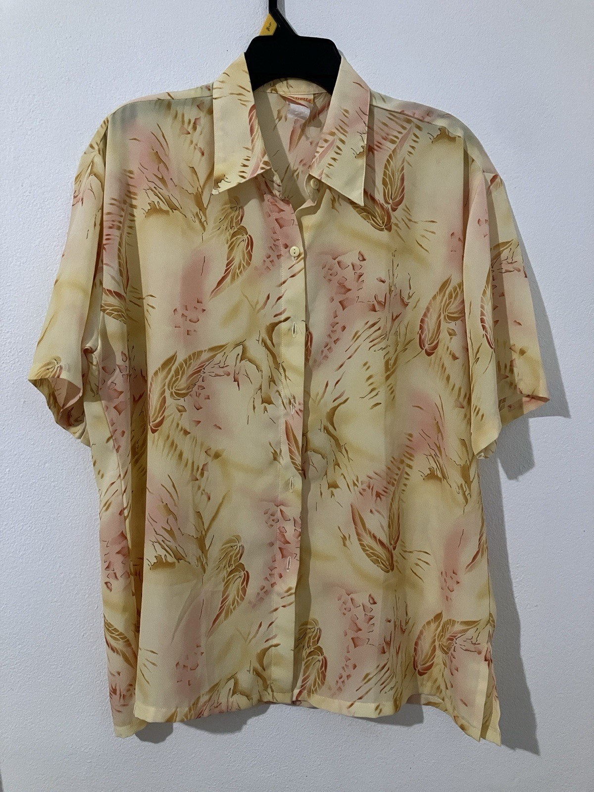 Vintage 1980s Silk Rochelle Button Up Short Sleeve Yellow Blouse Size Large