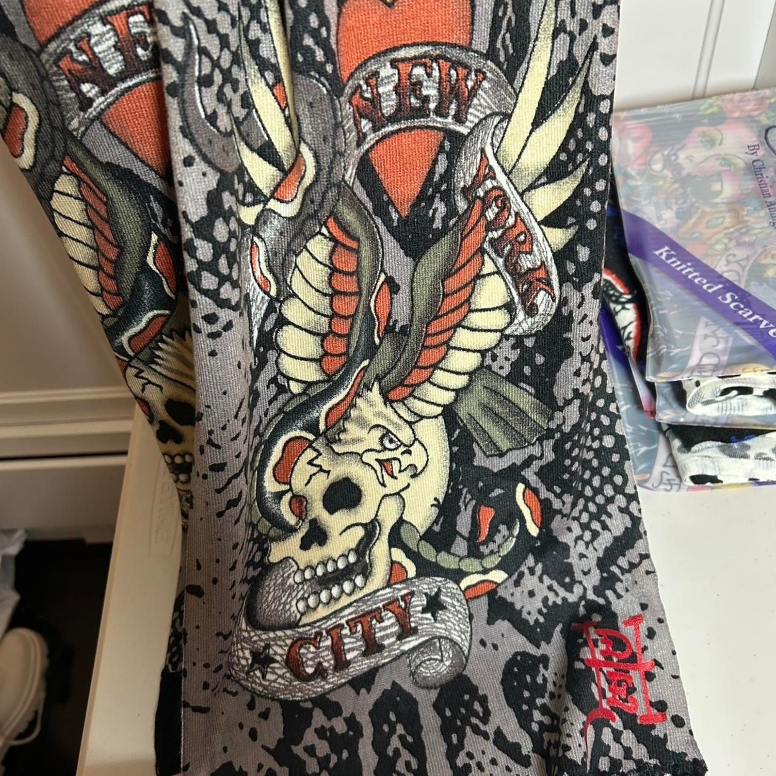 Ed-hardy Women’s multi Top