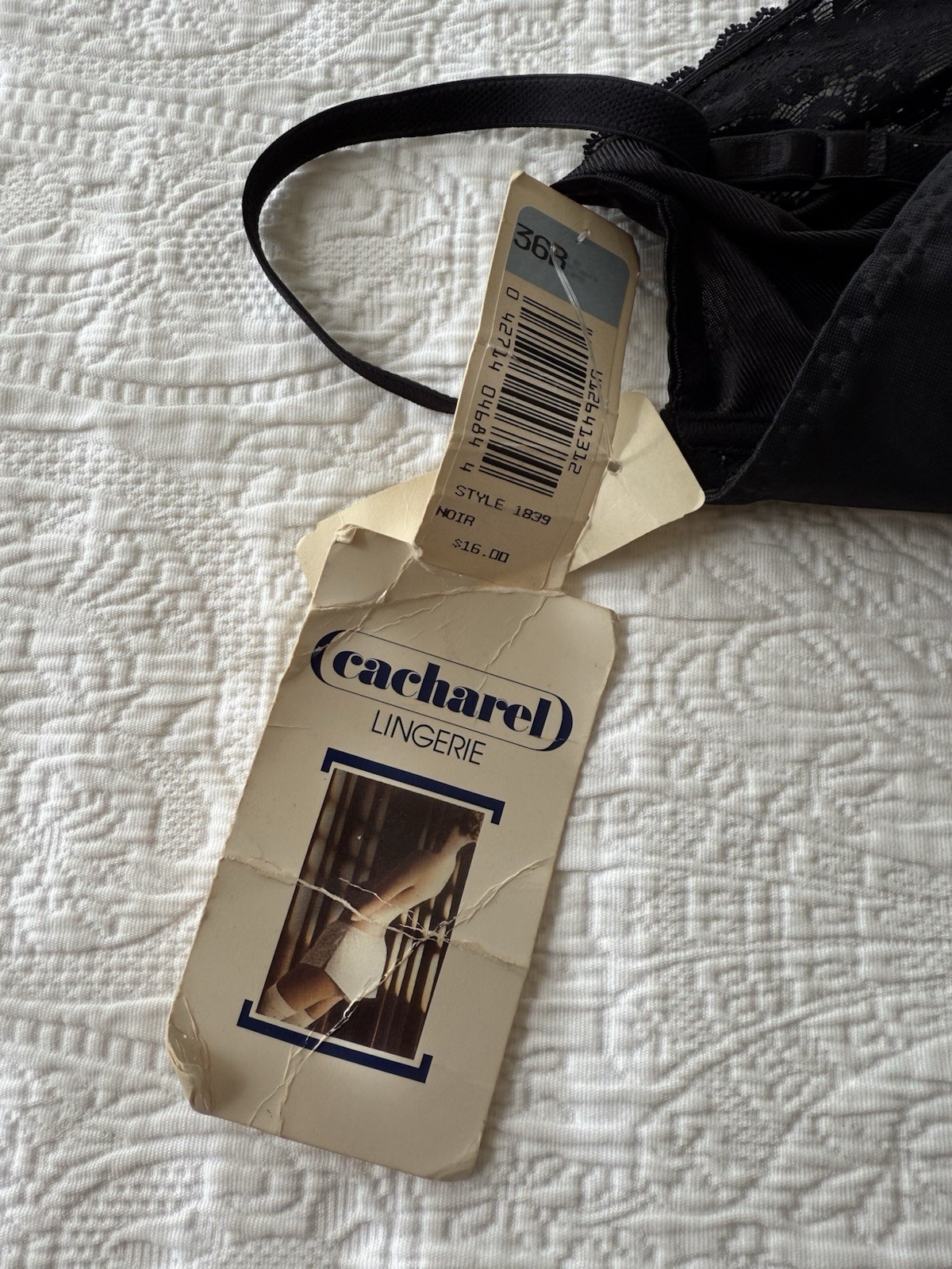 NWT Vintage CACHAREL 36B Bra Underwire Designer Lingerie 1980’s Deadstock NOS