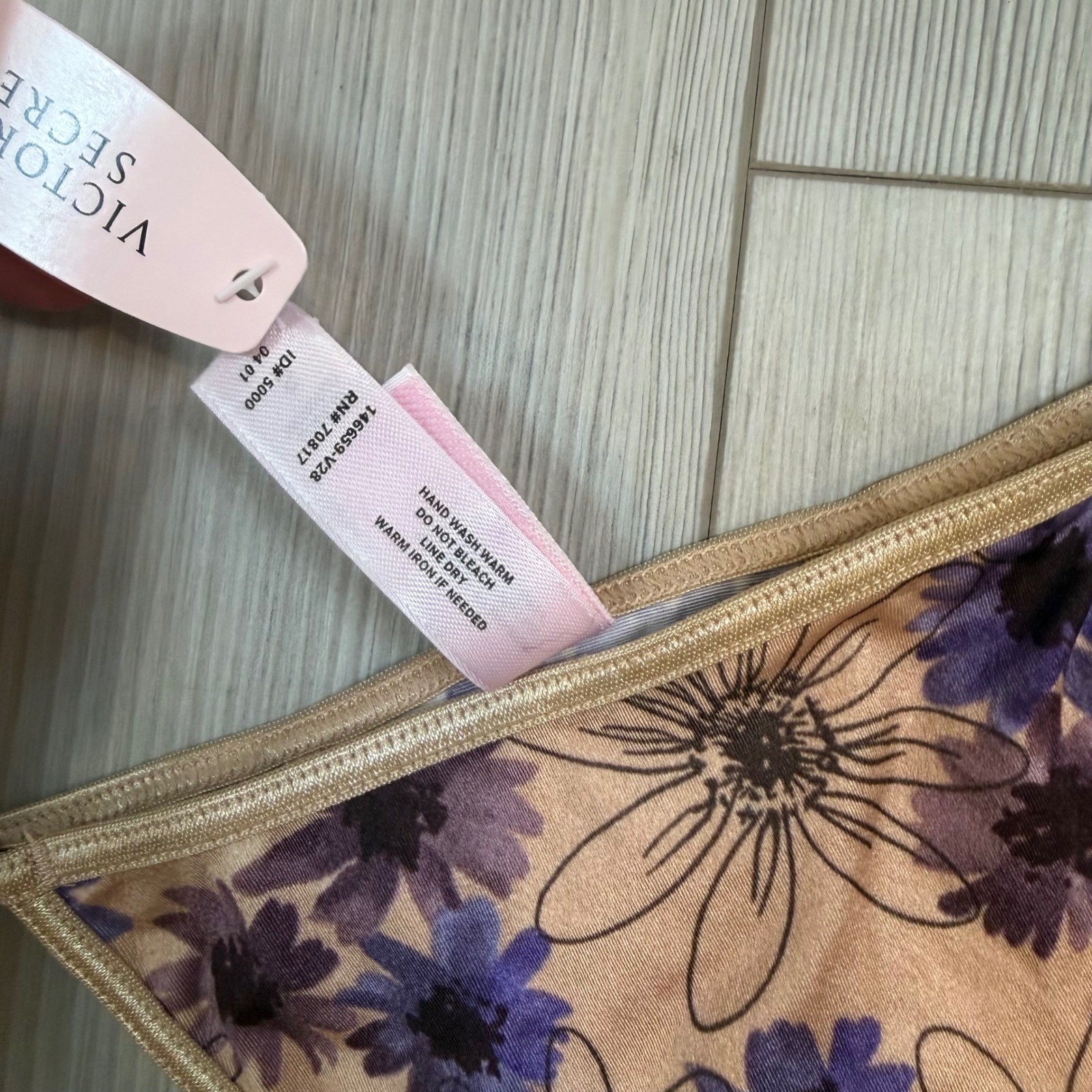 Vintage 2001 Victorias Secret Floral V-String Thong Panty Purple Tan Y2K NWT S