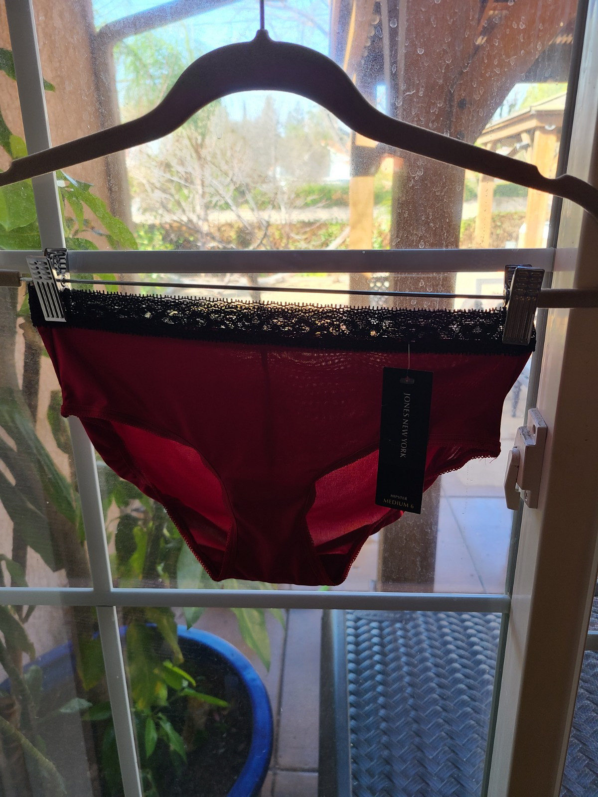 Vintage Jones New York Red Silky Nylon Hipster Panties Womens M 6