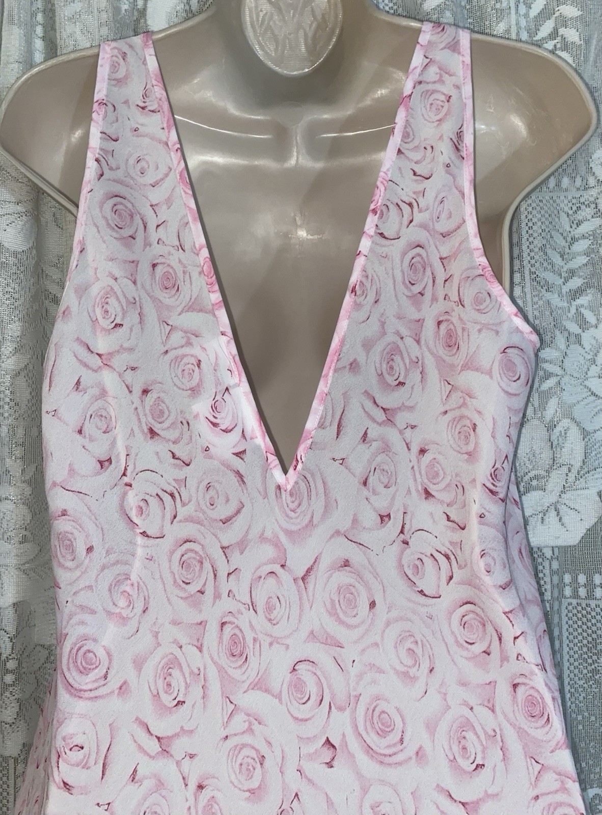 Vtg L XL Semi Sheer PINK ROSES Motif Babydoll NIGHTIE Nightgown w Ruffle Trim