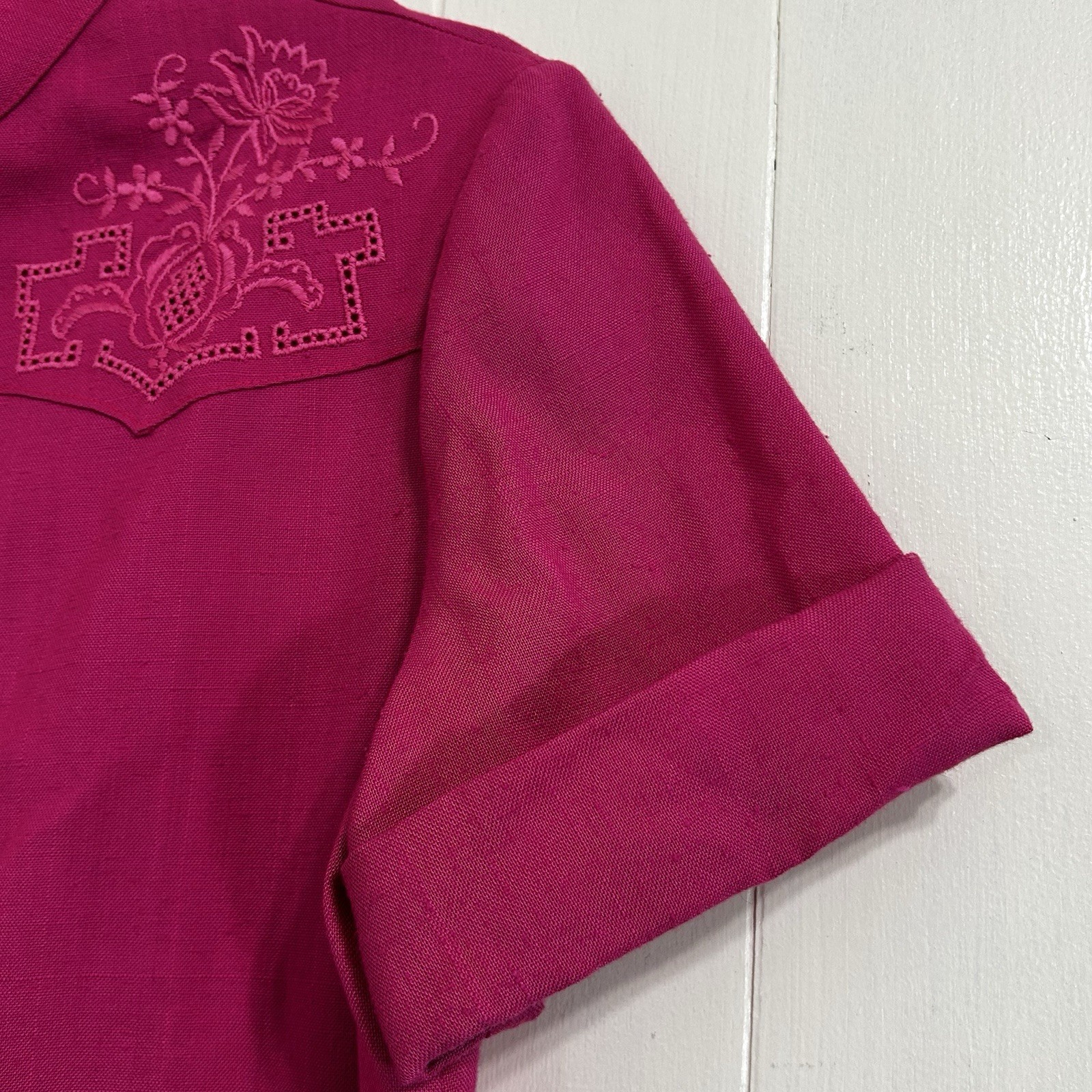 Vintage 70’s Schrader Sport Midi Dress Size 14 Hot Pink Embroidery Texture Dress