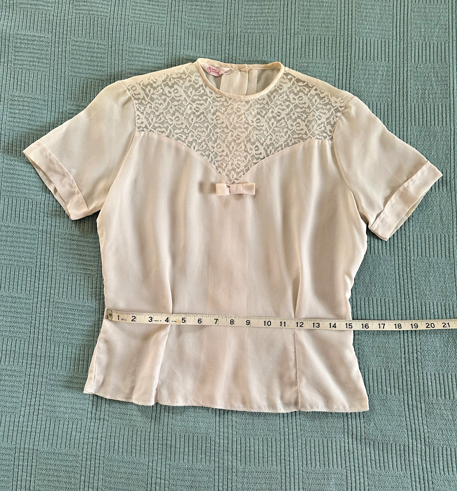 Women’s Diane Young Vintage 1950s Ivory White Lace Blouse with Detachable Bow