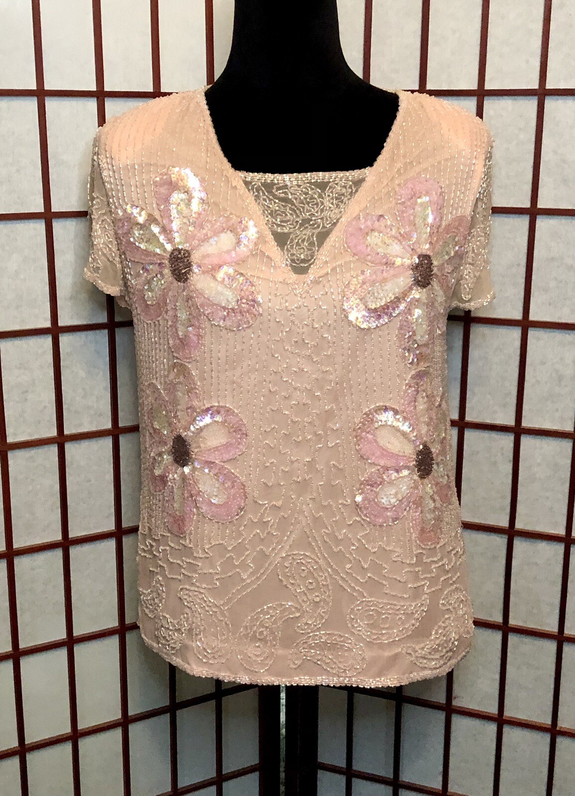 Vintage Beaded PINK Sequins Silk Women’s Shangri-La Hong Kong Shirt Blouse Top M