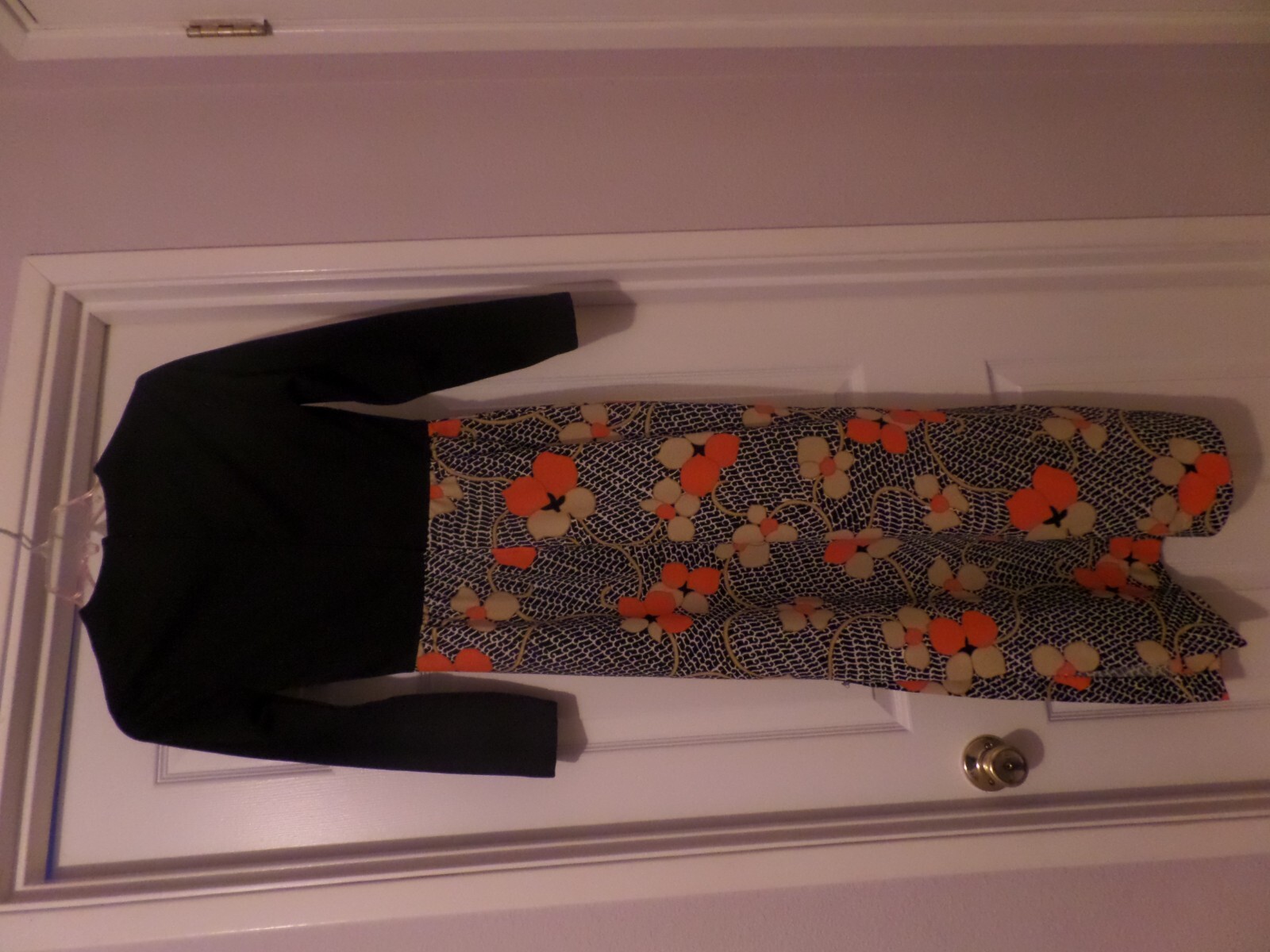 VINTAGE 1970’S BLACK/FLORAL DOUBLE KNIT MAXI DRESS BY “IT’S BETTER” SIZE 7