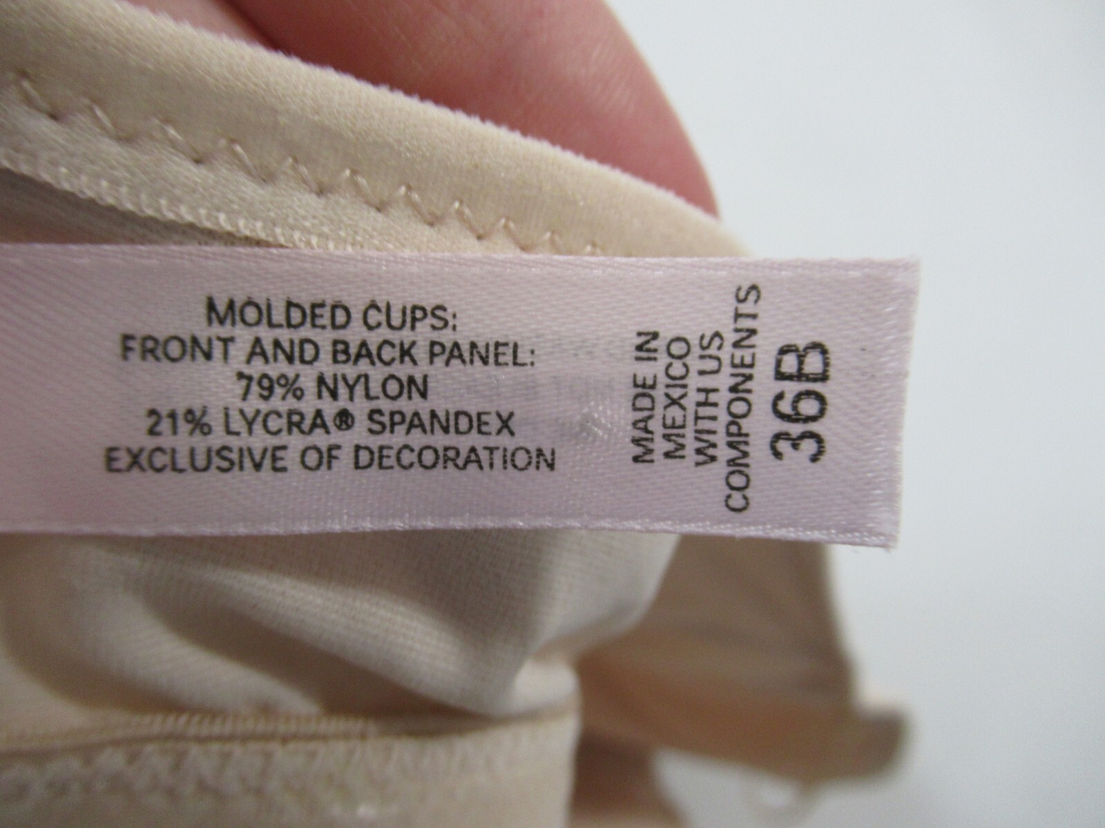 Vintage Y2K Victoria’s Secret Strapless Full Slip 36B Beige Underwire Shapewear