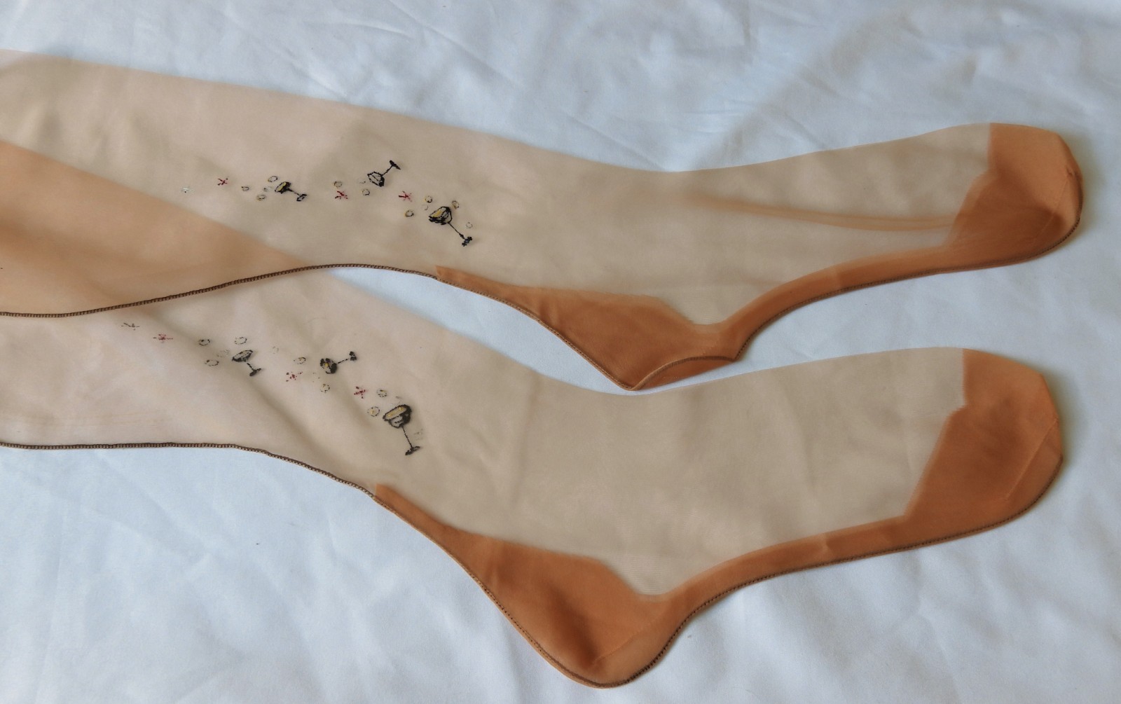 Vtg Hand Painted Champagne Glasses FF Cuban Dark SEAMED STOCKINGS 10 32″ 60/15