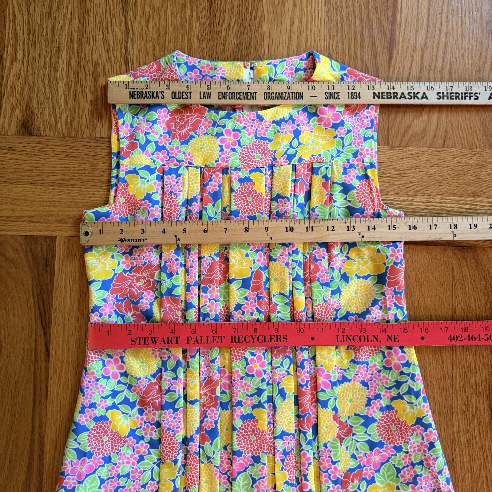 Vintage Bright Floral Print Sleeveless Pleated Dress XS Vibrant Summer Party