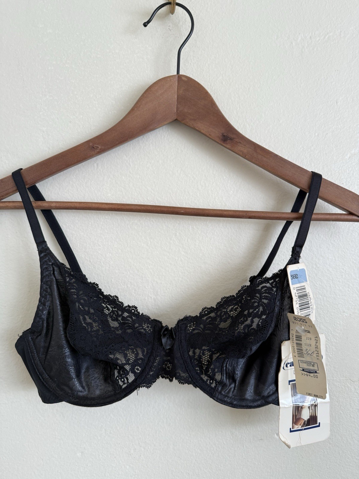 NWT Vintage CACHAREL 36B Bra Underwire Designer Lingerie 1980’s Deadstock NOS