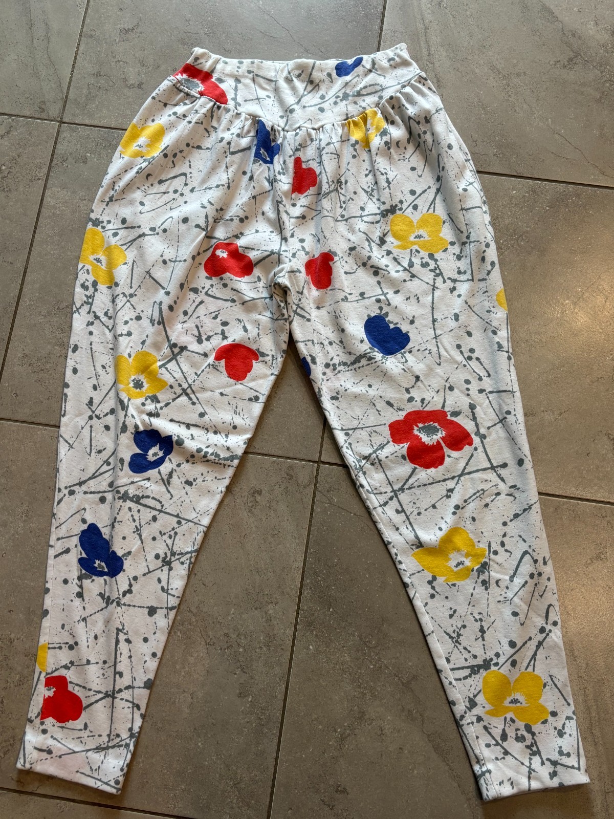 Vintage 1980s Made in USA High Rise Waist Mom Jersey Floral Pants Relaxed Small