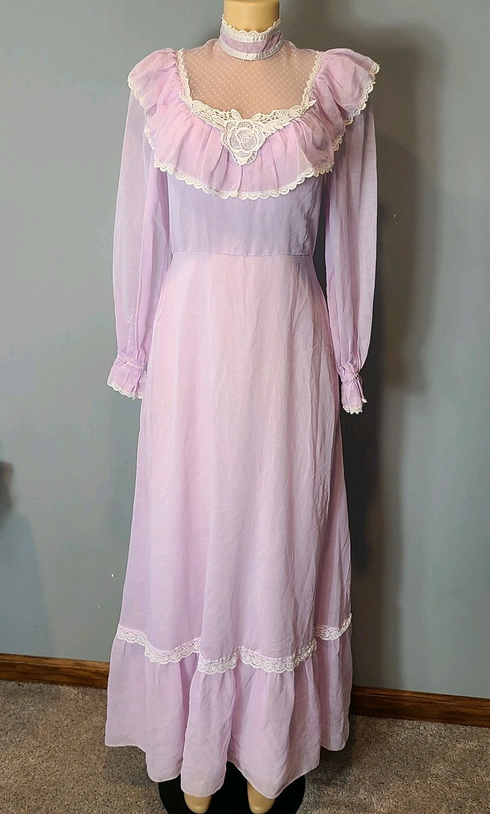Vtg 70s Prairie Victorian Maxi Dress Sz Small Lavender Lace Flare Sleeve Fairy