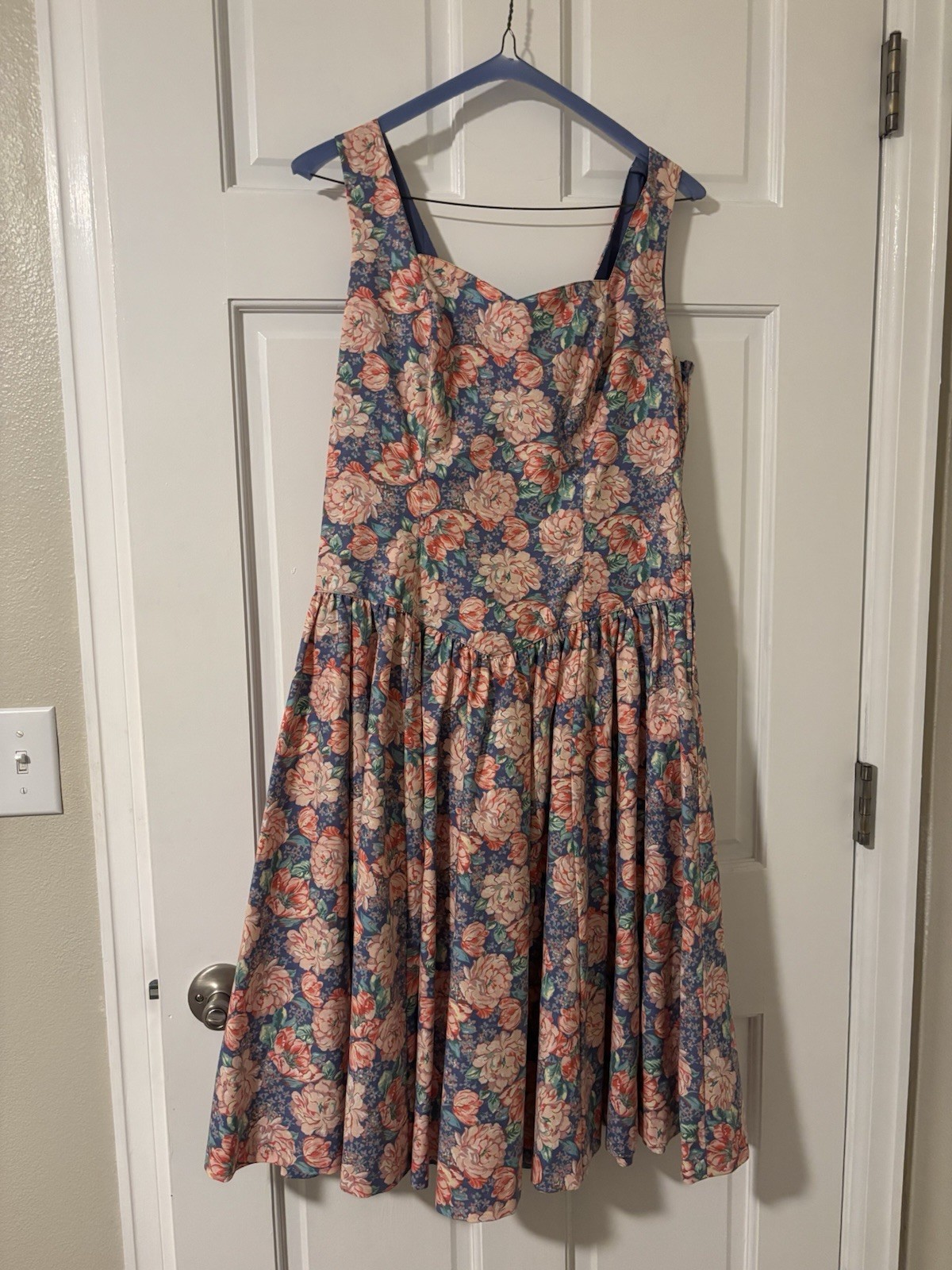 Laura Ashley Floral Sleeveless Cotton Tea Sun Dress Cottage Vintage Size 12 Bow