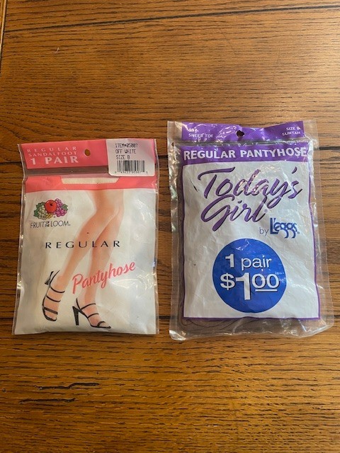 2 Vintage Pantyhose Fruit of the Loom & Leggs- Off White & Suntan Size B – NOS