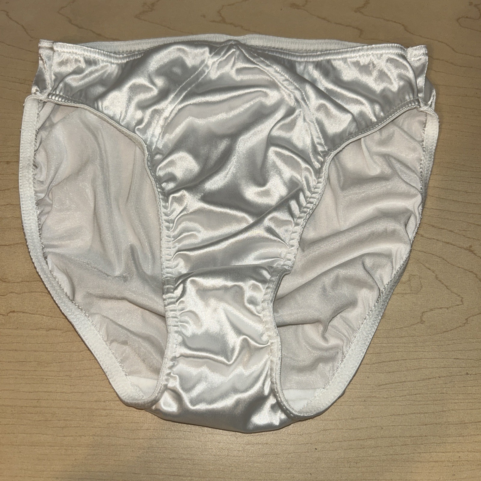 Vtg 90s Victorias Secret Hi Cut Hipster Panties M Second Skin Satin White 7424