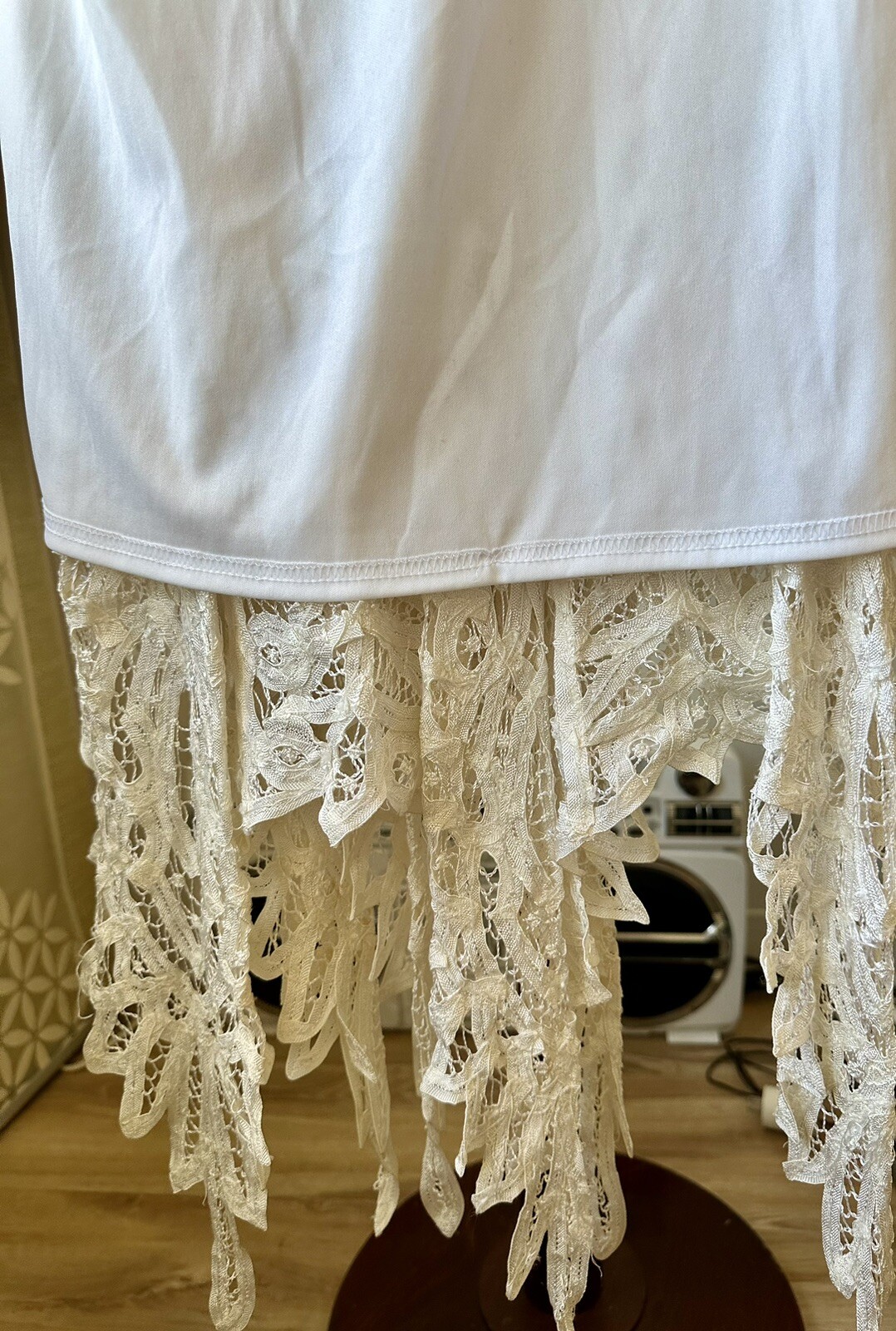 Bohemian Vintage Bridal Venetian Lace Dress Handkerchief Hem Size 6