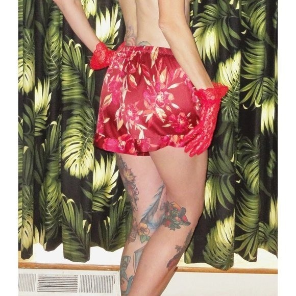 Vintage Red & Pink Floral Pajama Shorts L pinup retro sleepwear bottoms