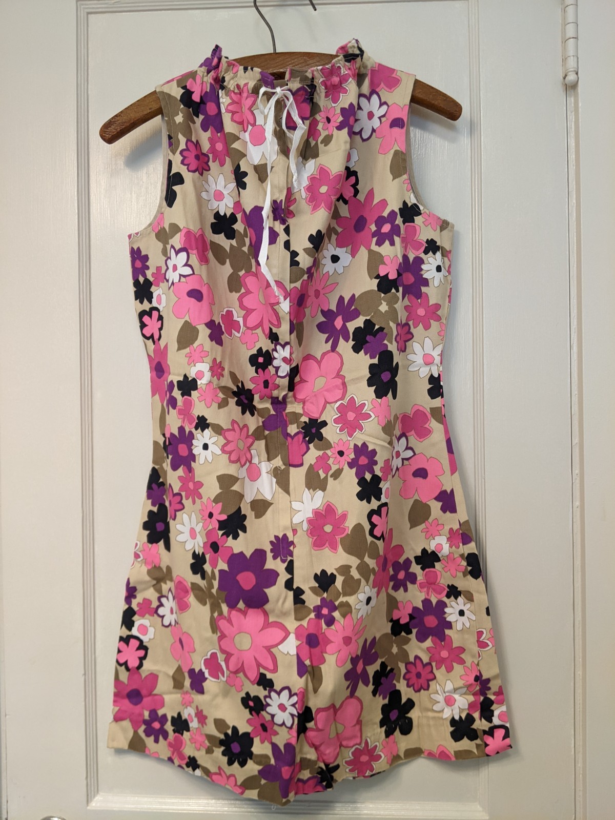 Vintage 1960s/1970s Flower Power Minidress Plus Size Dress