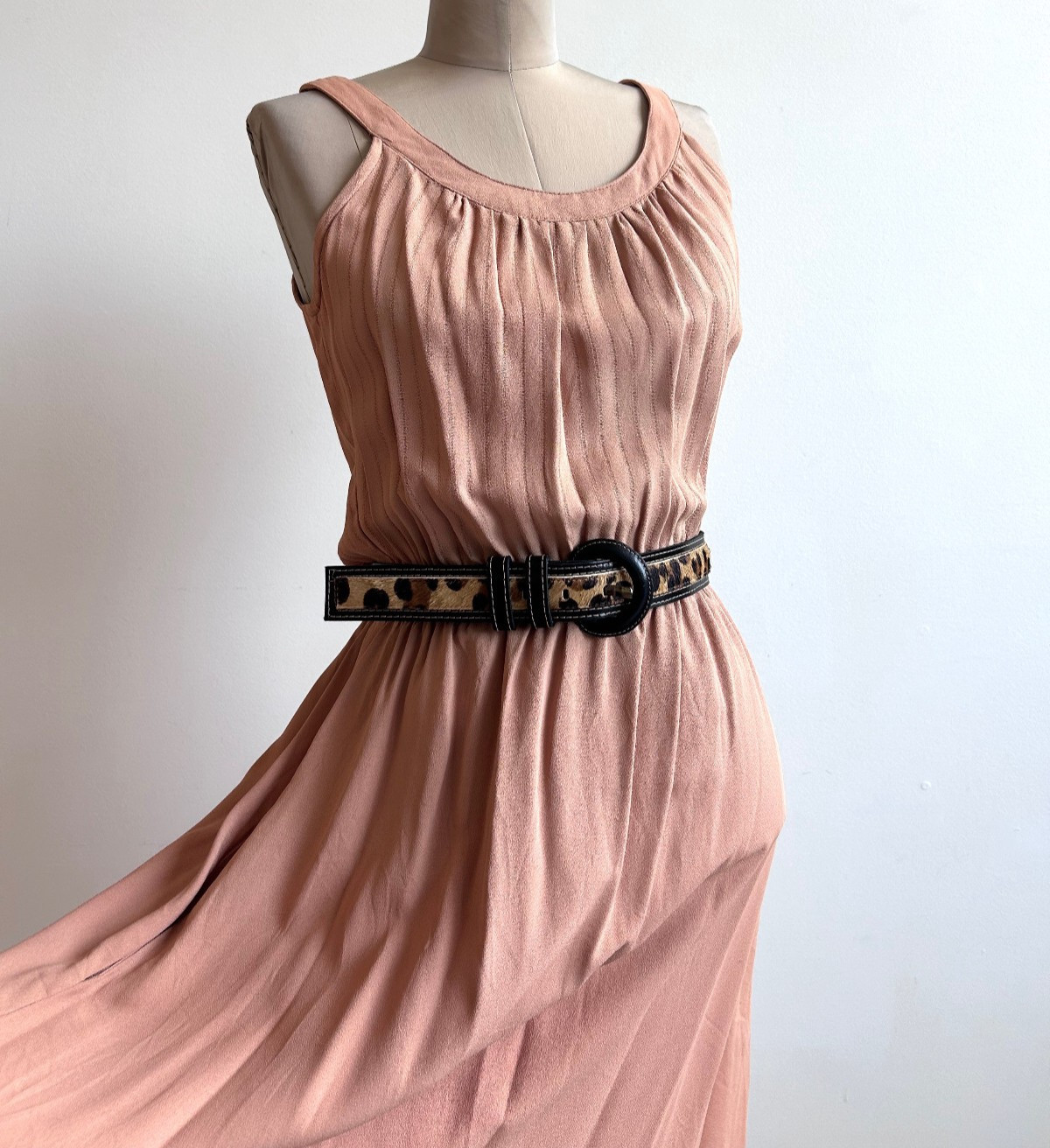 Vintage 1960s Nude Matte Crepe Dress sz S 4 6 Summer Maisel Chic Elastic Waist