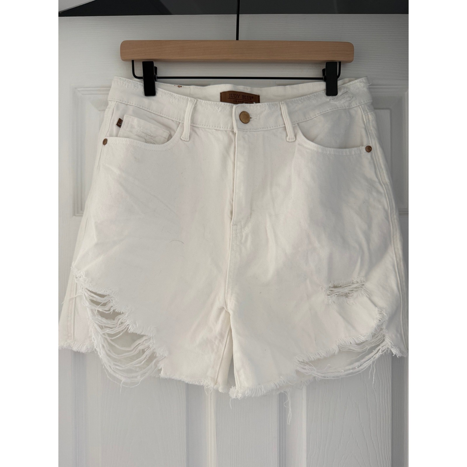 Judy Blue White Distressed Womens Shorts XL