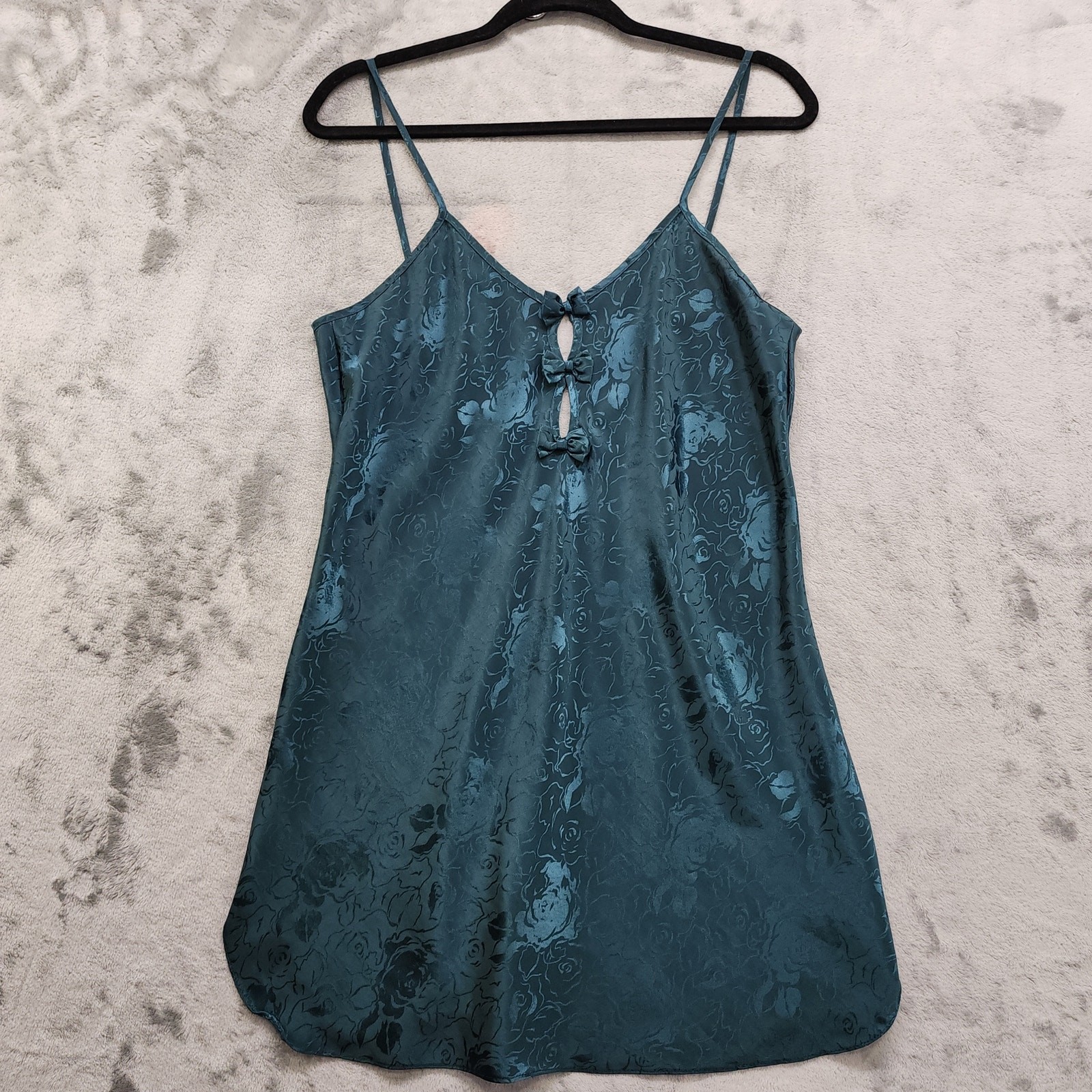 Vintage California Dynasty Chemise Size M Green Floral Brocade Bow Cutout Slip