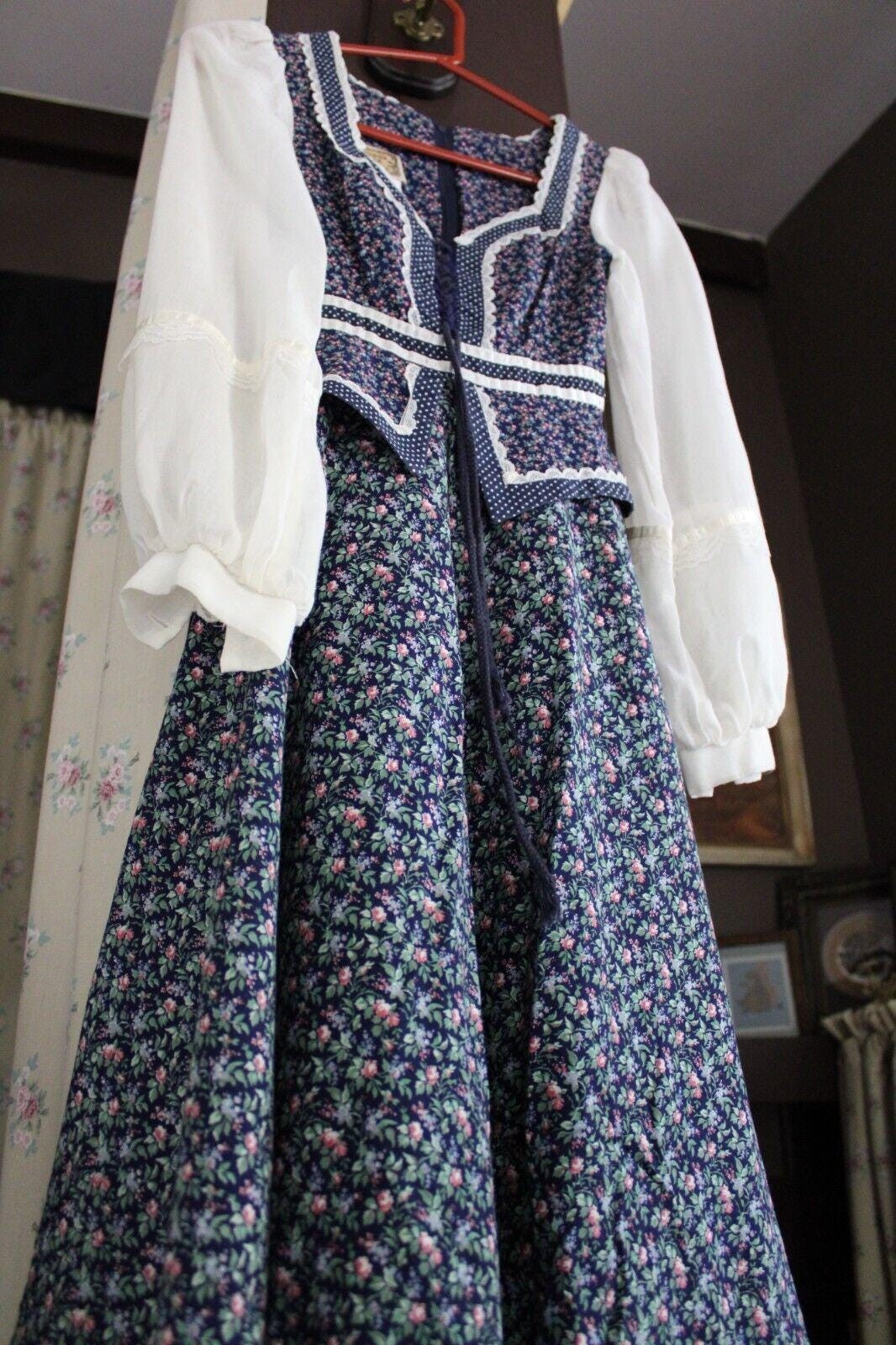 Beautiful Gunne Sax Vtg Clothing Lot 2 Dresses, Peplum Boho Floral, Prairie Midi